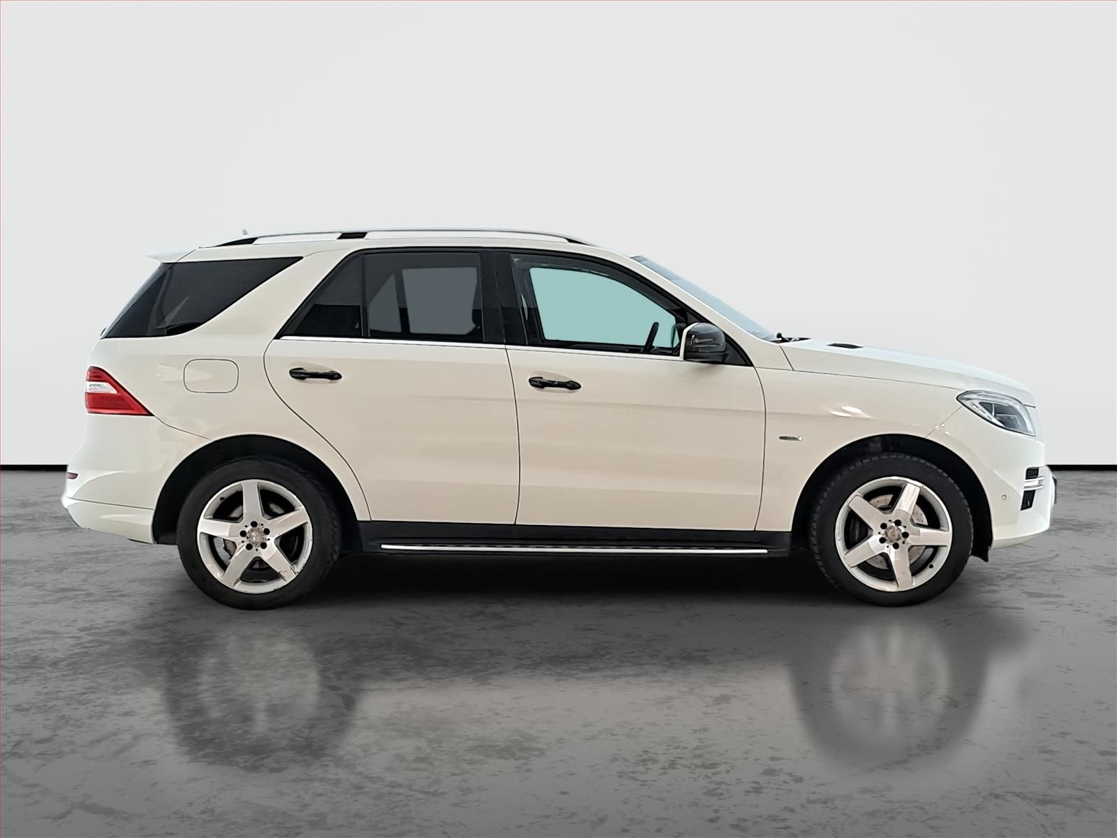 Mercedes-Benz Třídy M, ML 350 BlueTEC, 4X4, Automat - fotka 6