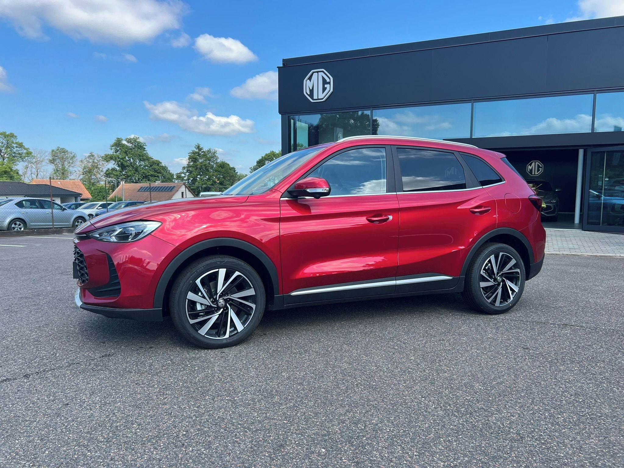 MG ZS, 1.5 Hybrid+ Exclusive - fotka 2