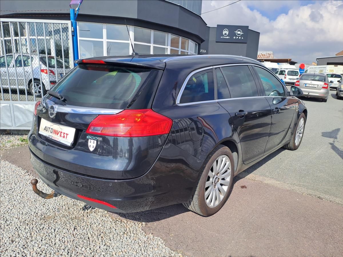Opel Insignia, 2,0 DCTI - fotka 3