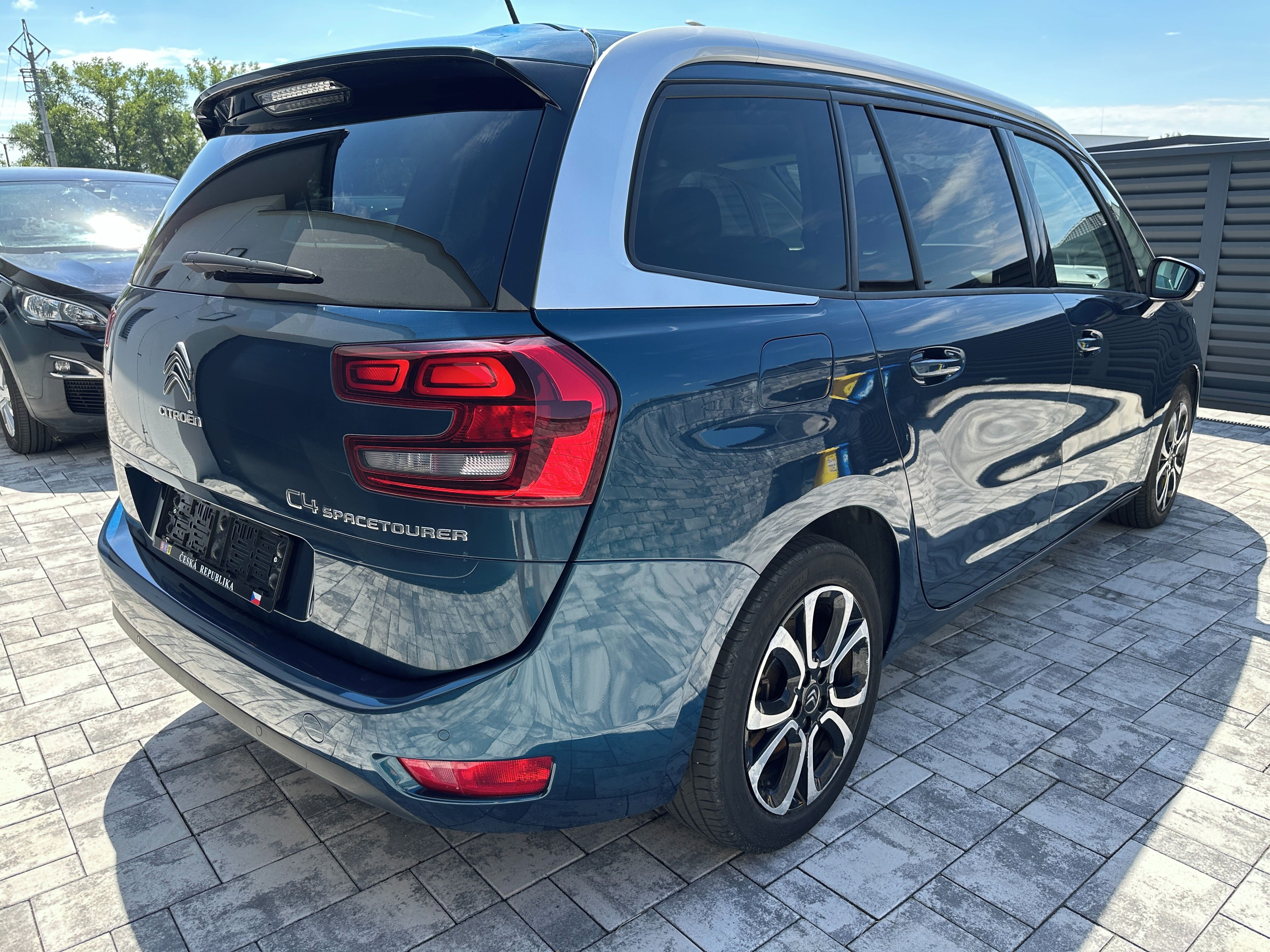 Citroën Grand C4 SpaceTourer, 1,2 PT AUTOMAT, KAMERA, 7-MÍST - fotka 4