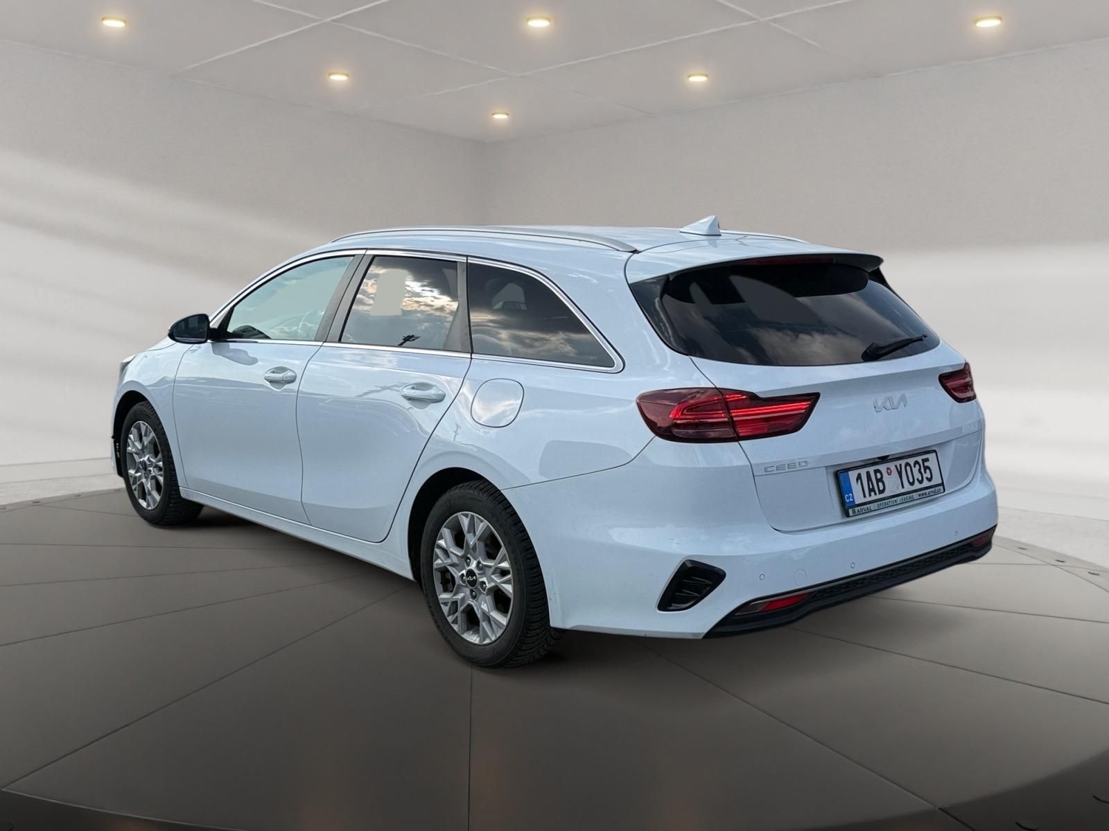 Kia Cee´d SW, TOP 1.5T-GDI 118kW CZ DPH - fotka 4
