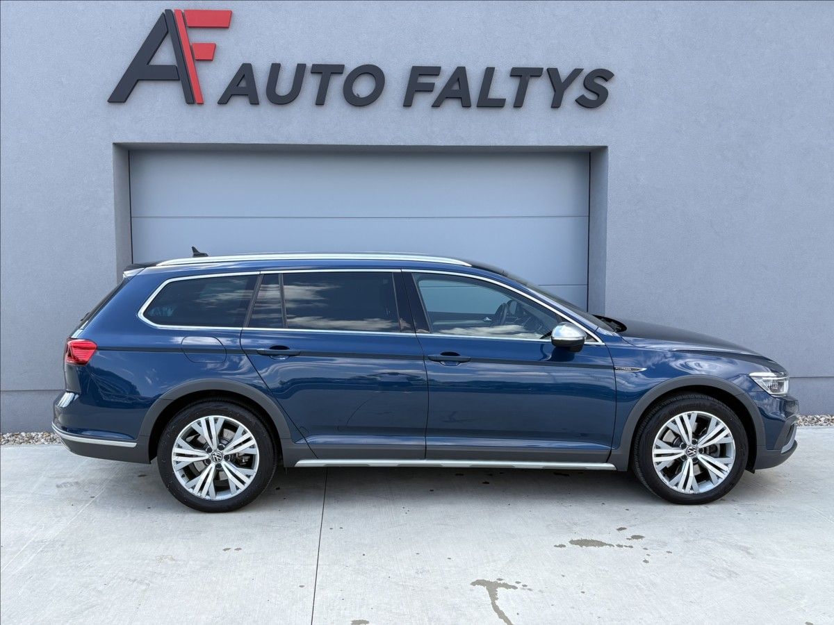 Volkswagen Passat, 2,0 TSI 206 KW 4M AUT ALLTRACK - fotka 2