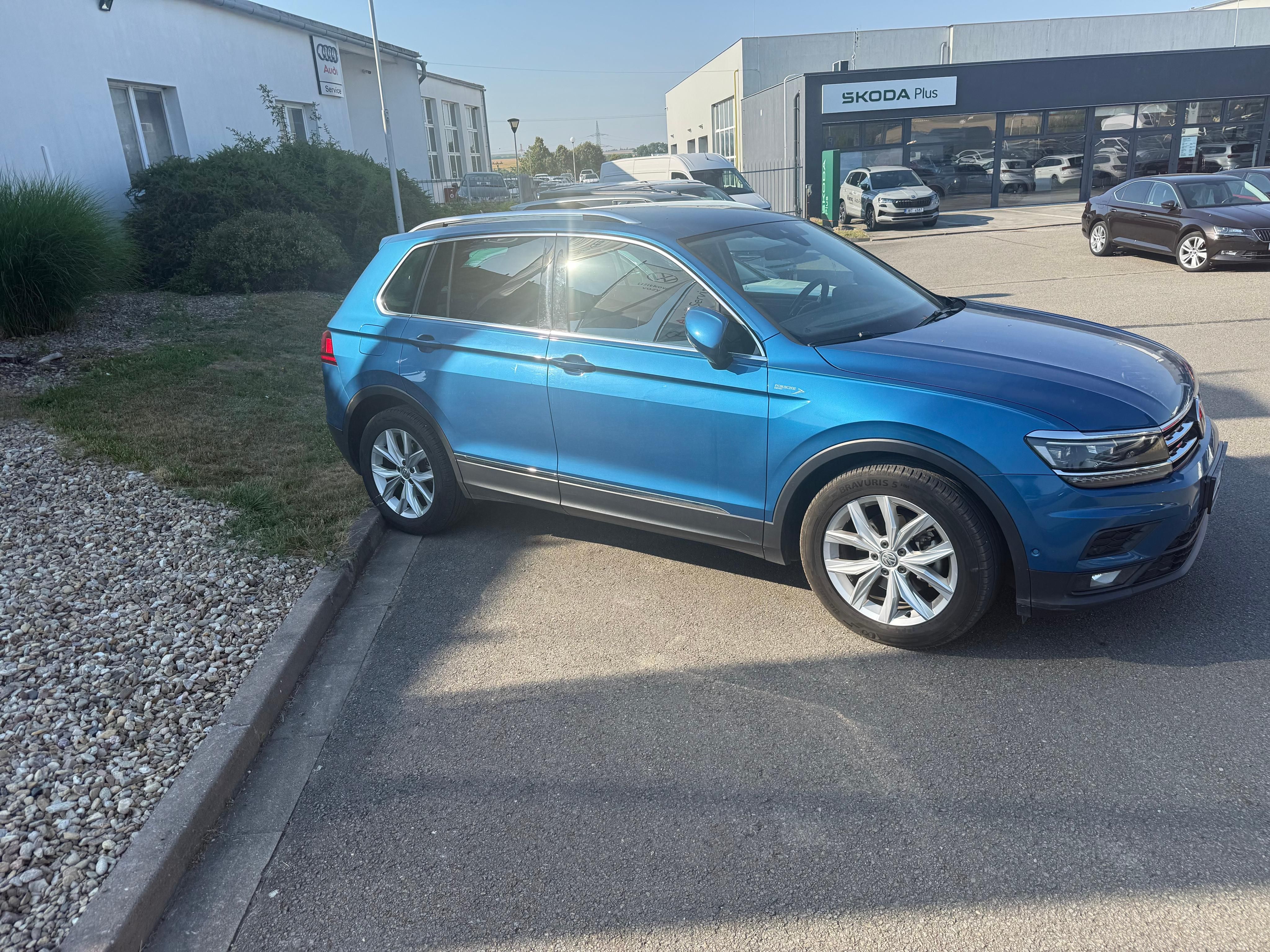 Volkswagen Tiguan - fotka 5