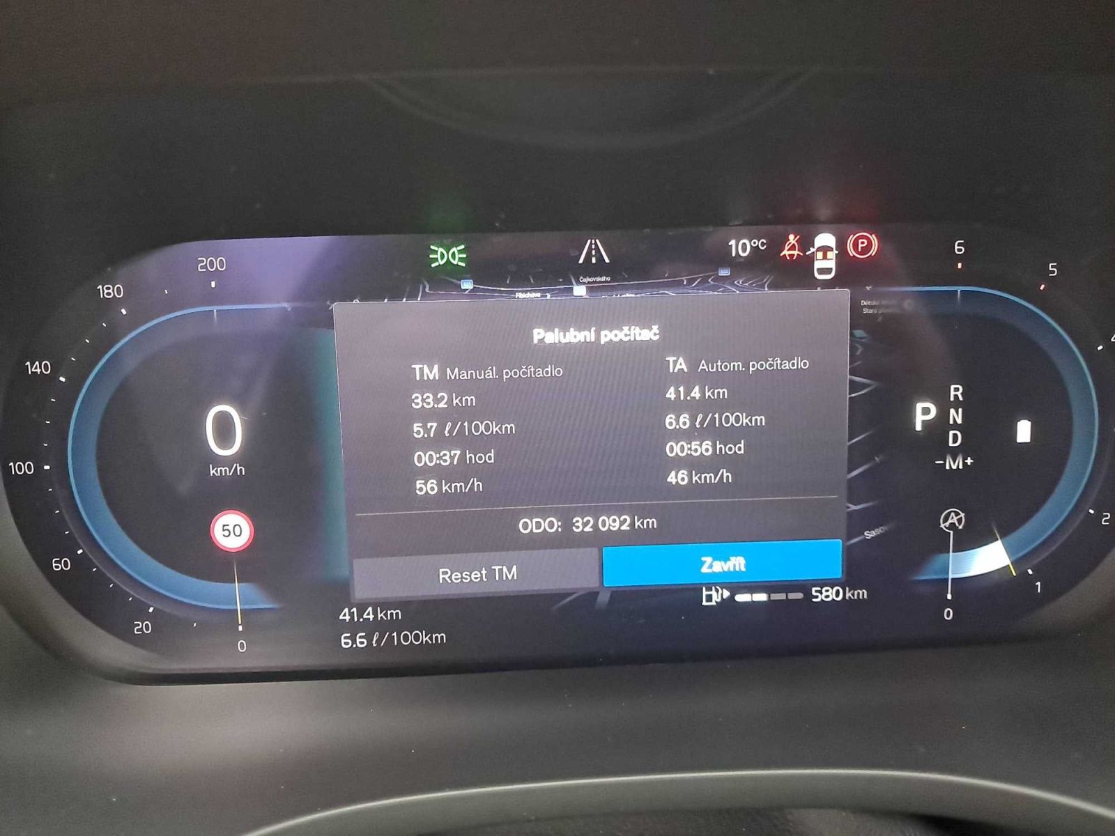 Volvo XC60, B4 AWD - fotka 3