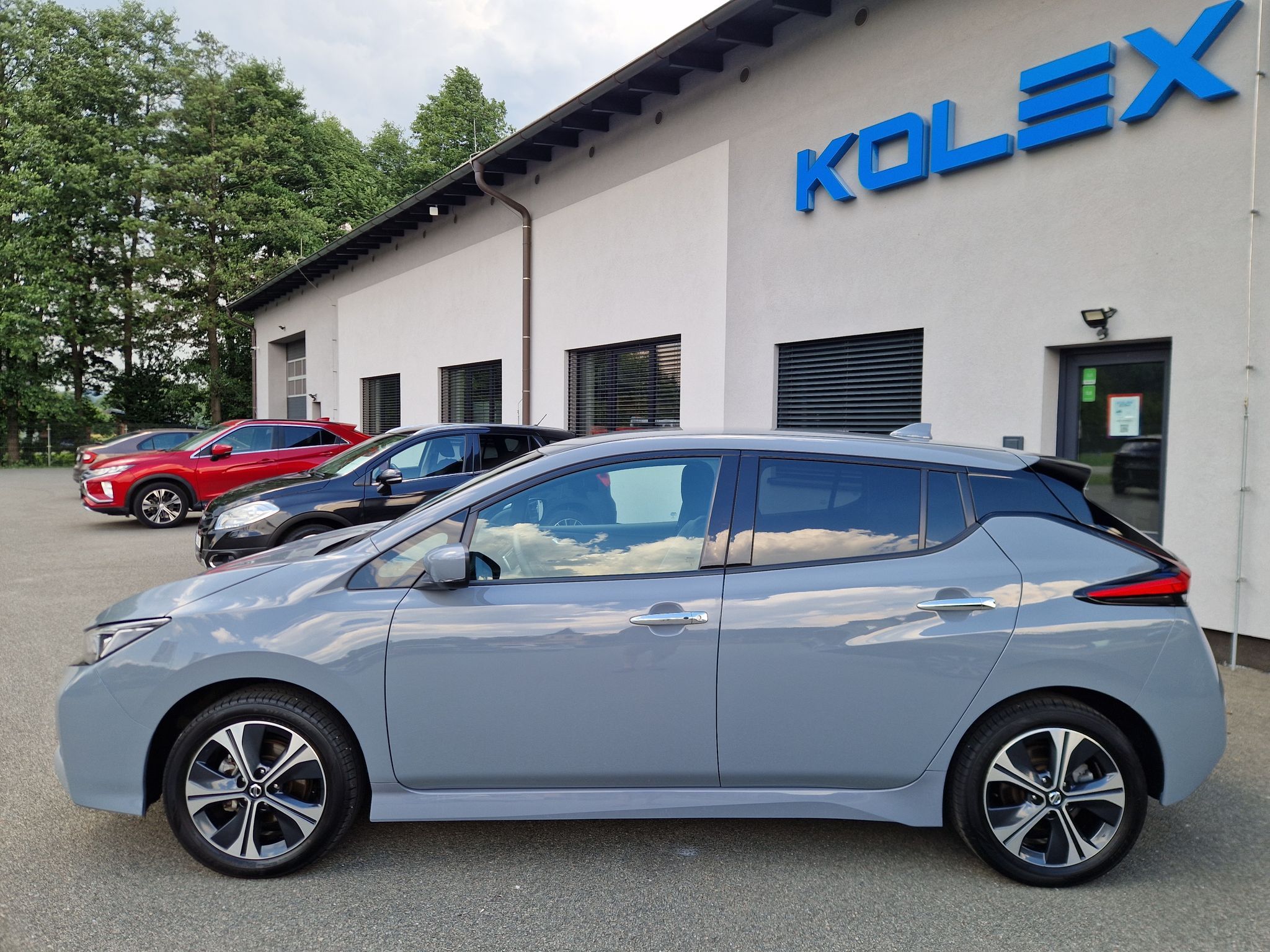 Nissan LEAF, 62 kW Tekna - fotka 2