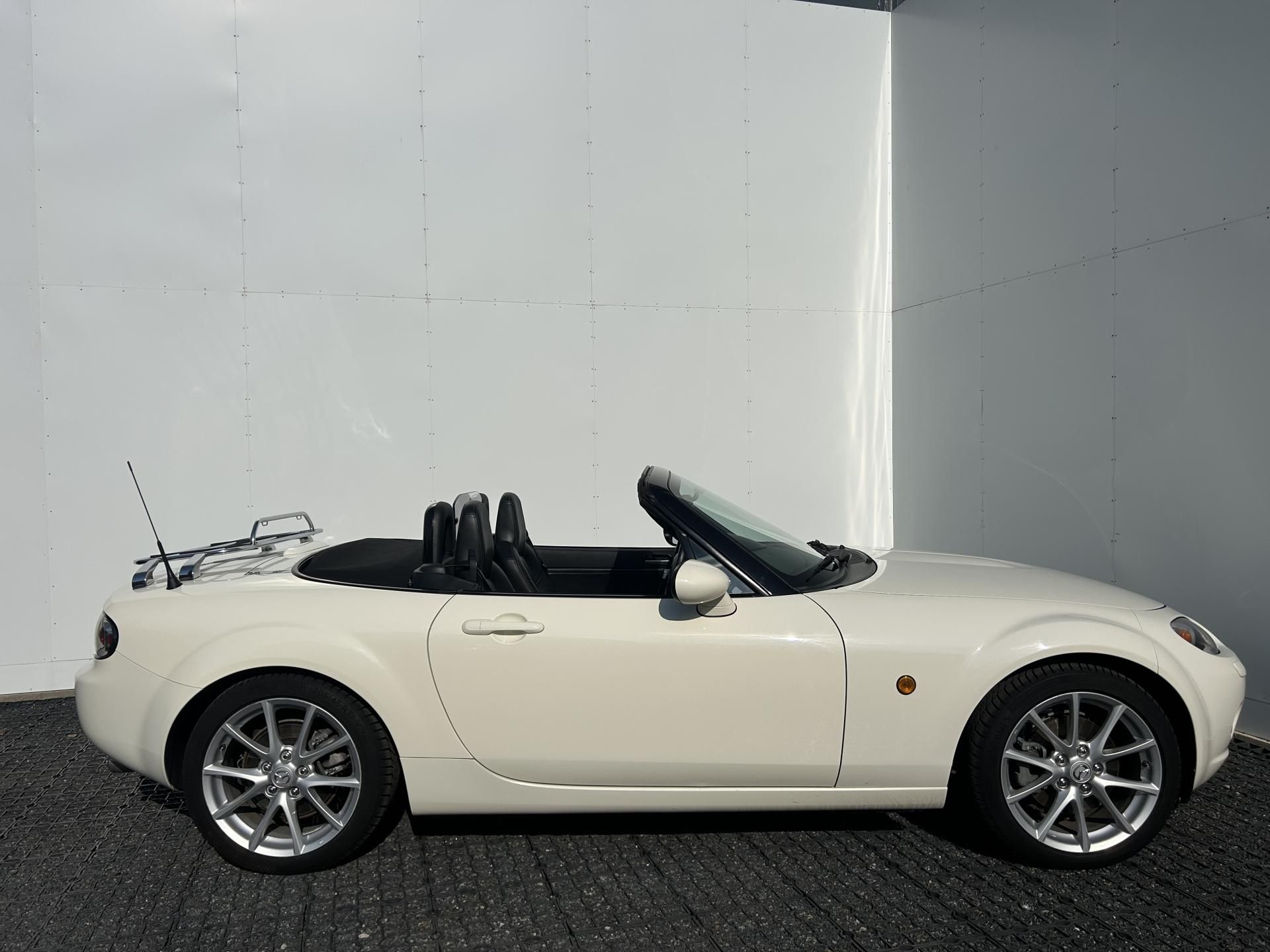 Mazda MX-5, 2.0i 118kW Roadster Revolution - fotka 6
