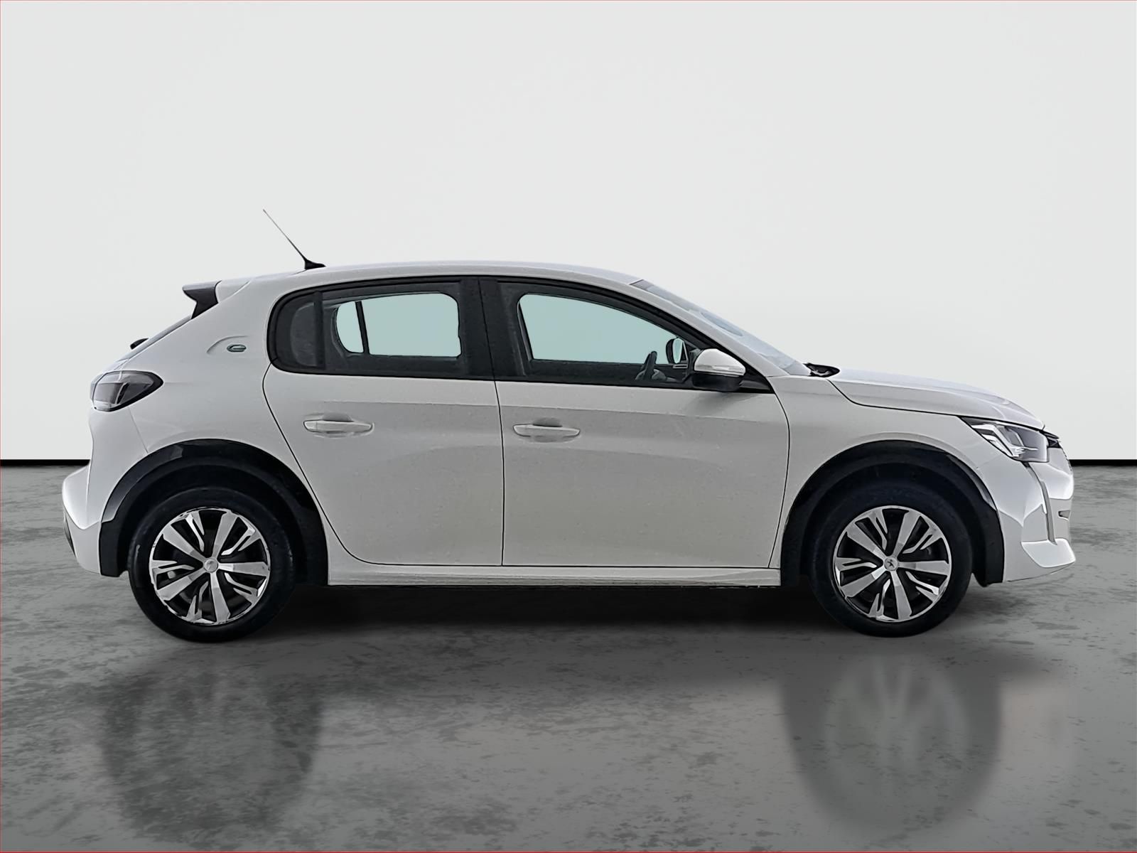 Peugeot 208, 50 kWh, SoH 86%, Active - fotka 6