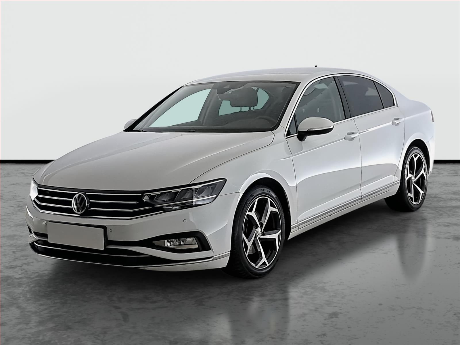 Volkswagen Passat, 1.5 TSI, Automat, Kůže, Navi - fotka 2