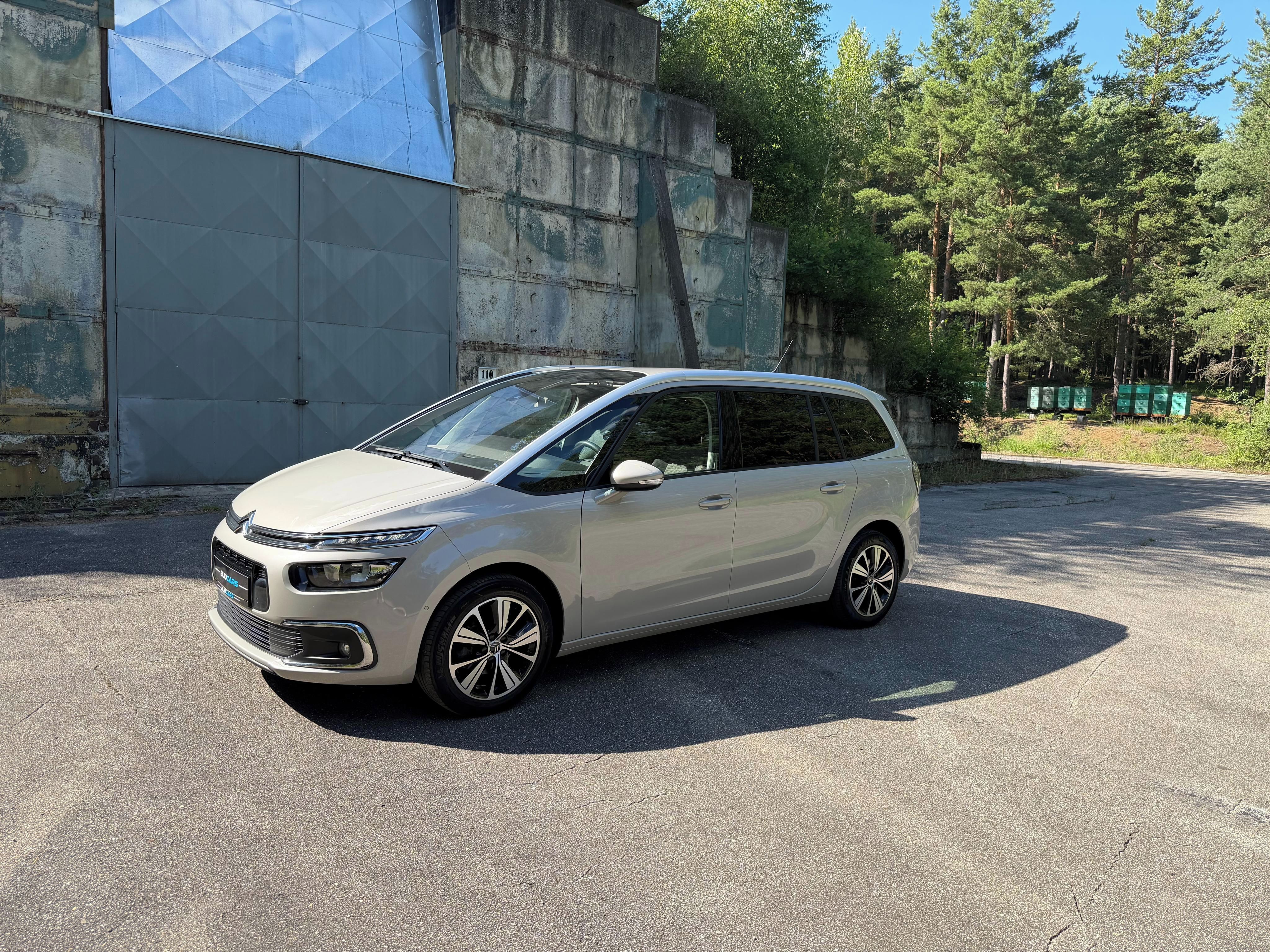 Citroën Grand C4 SpaceTourer, 96kW 7 míst Servis Citroen CZ - fotka 4