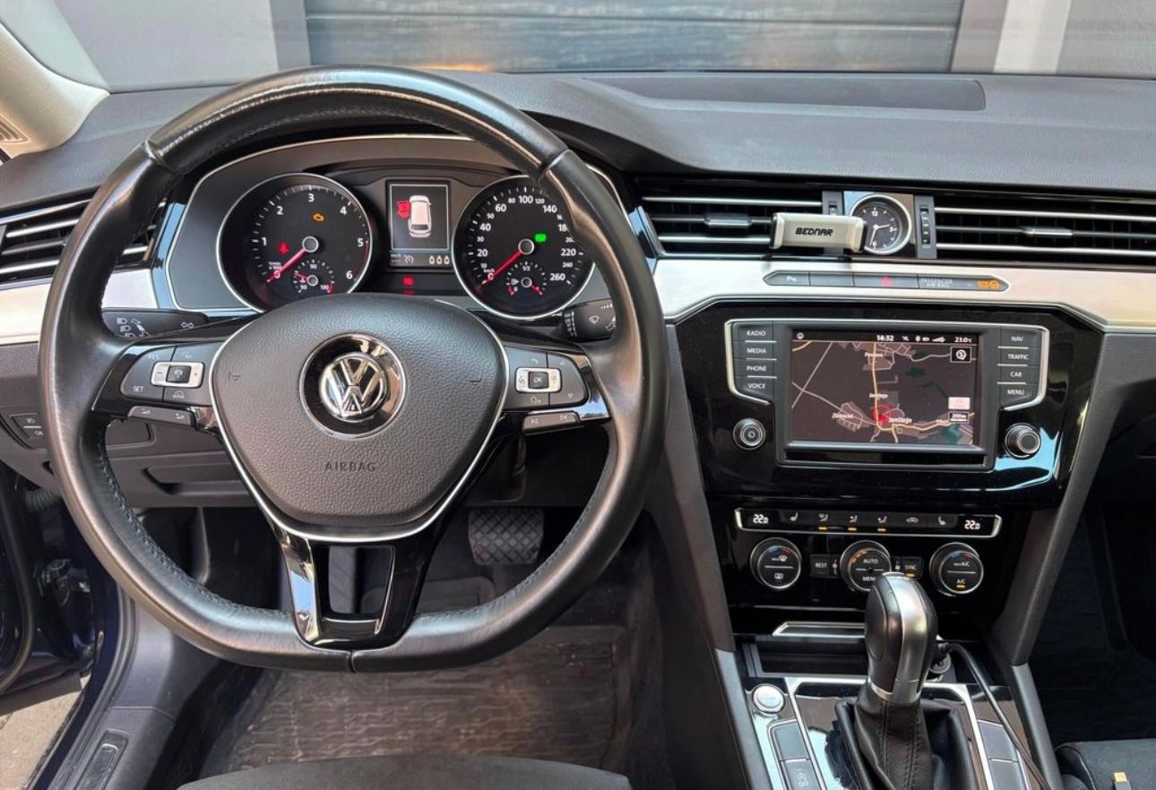 Volkswagen Passat, Volkswagen Passat 2.0 TDI TOP - fotka 6