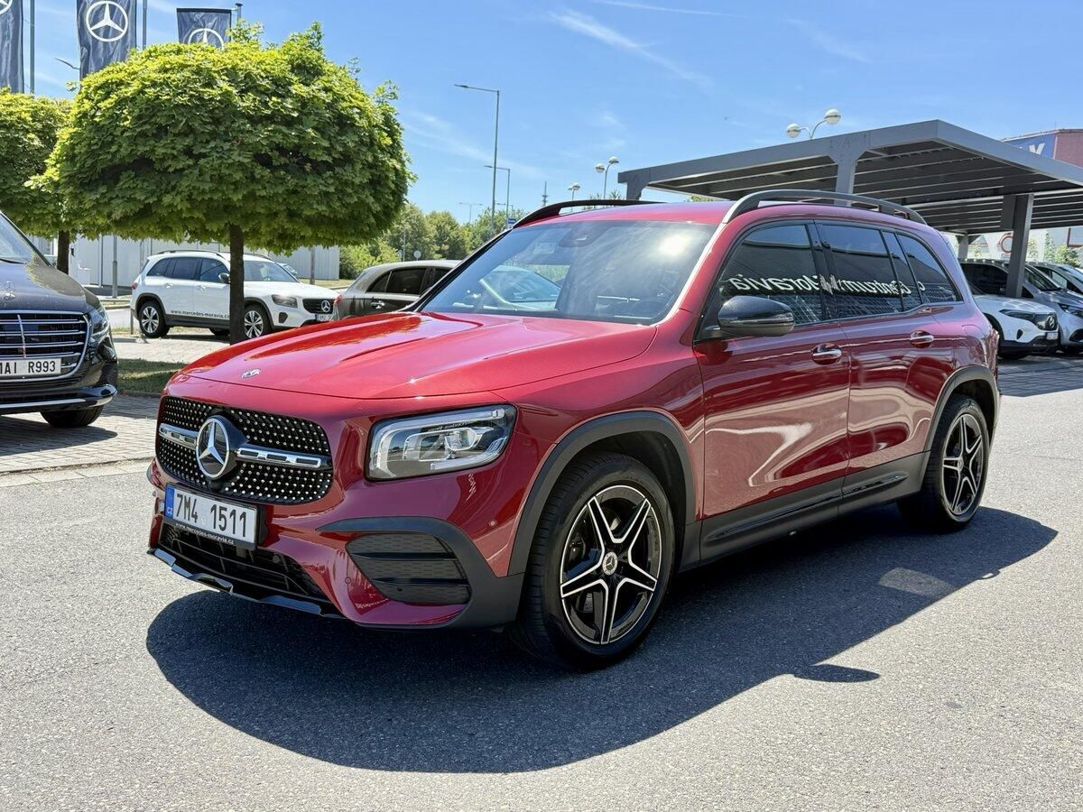 Mercedes-Benz GLB, 250 4MATIC - fotka 4