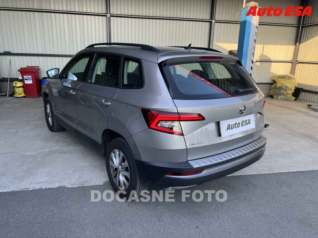 Škoda Karoq, 1.6 TDi,ČR - fotka 2