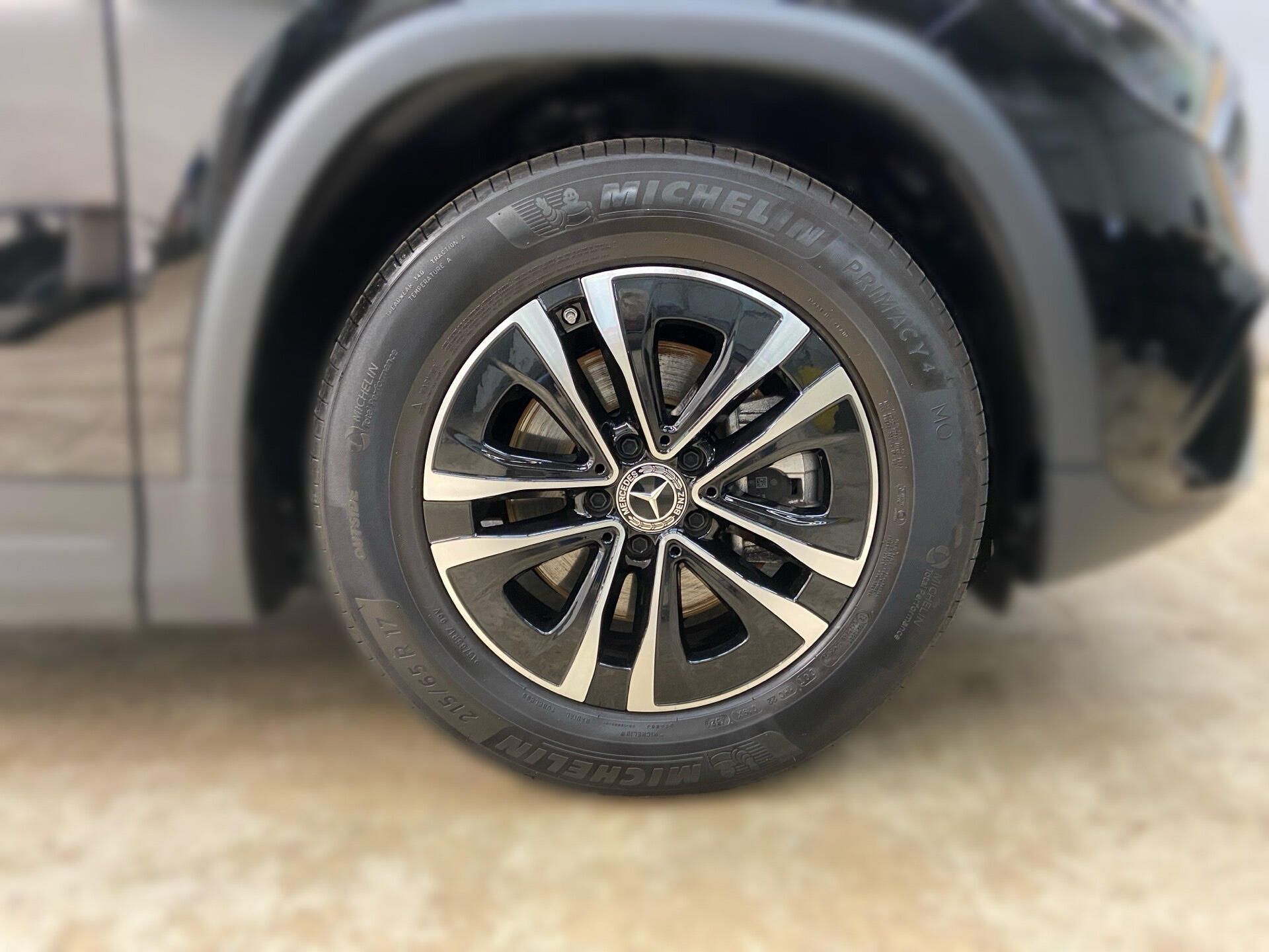 Mercedes-Benz GLA, 180 LED Kamera Vyhř.Volant - fotka 5