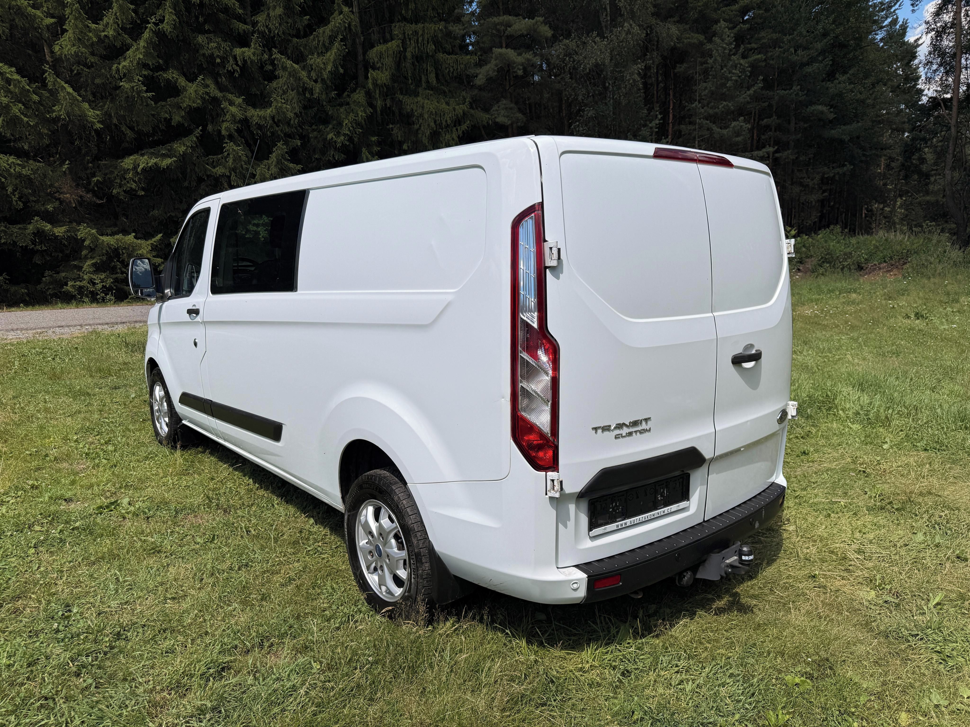 Ford Transit Custom, 2,0Ecoblue 6míst L2 tažný - fotka 4