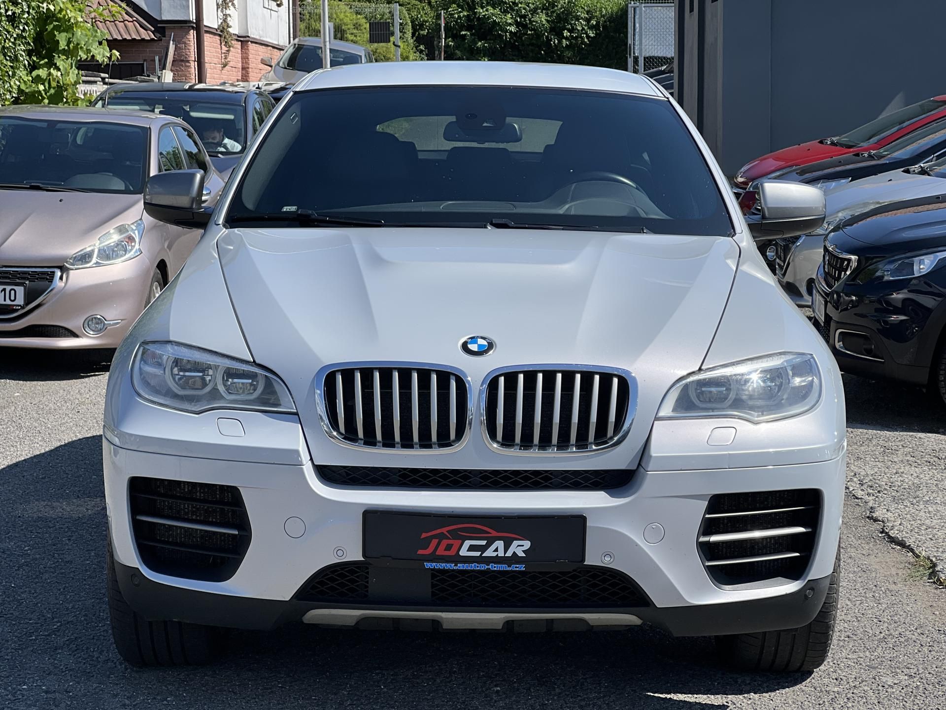 BMW X6, M50D xDrive 280kw KOUPENO V ČR - fotka 2