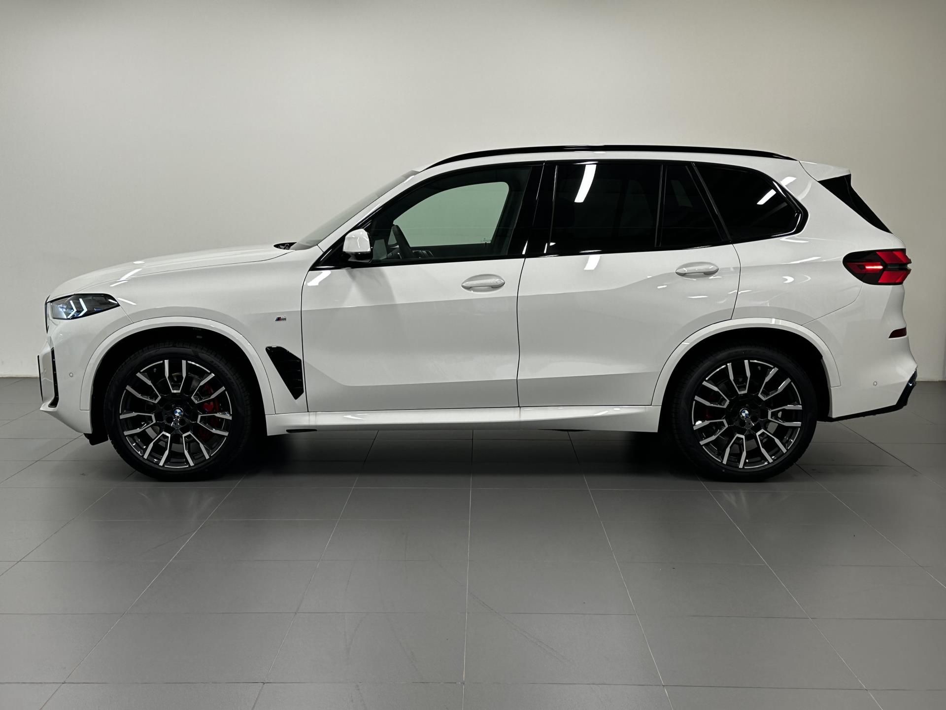 BMW X5, X5 xDrive 30d - fotka 2