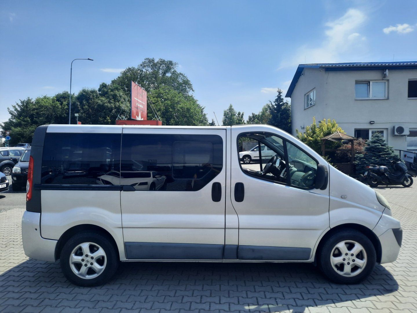 Renault Trafic, 2.0 dCi *9 MÍST*KLIMATIZACE*A/ - fotka 4