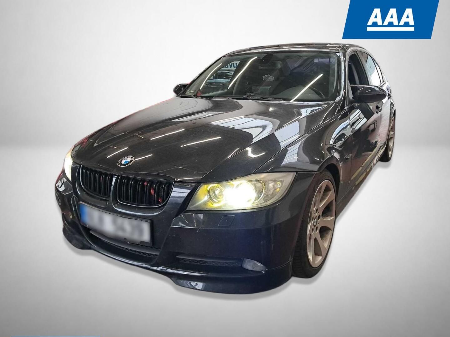 BMW Řada 3, 325 i, Automatická klima
