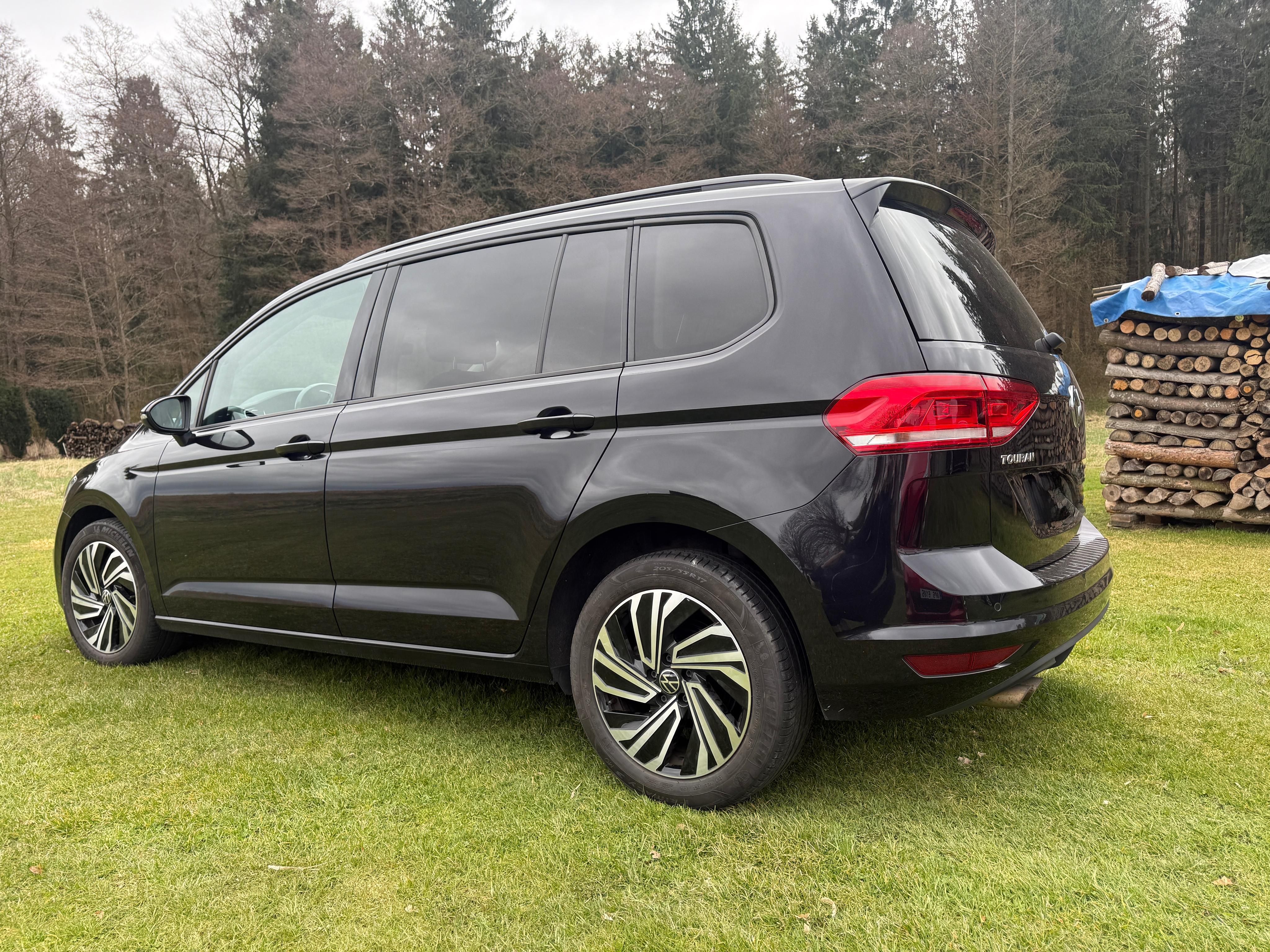 Volkswagen Touran - fotka 6