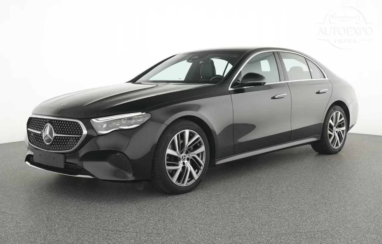Mercedes-Benz Třídy E, 220d Avantgarde