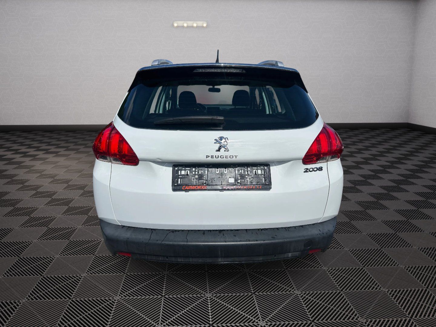 Peugeot 2008, 1.2T 60kw - fotka 6
