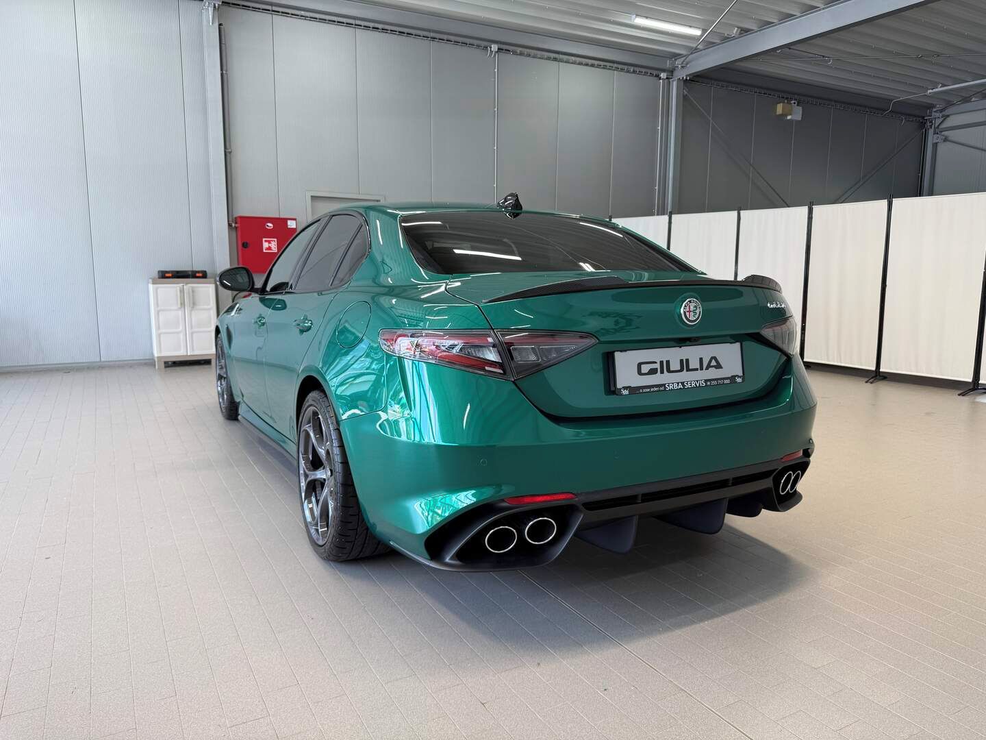 Alfa Romeo Giulia, Quadrifoglio 2.9 V6 BiTurbo 52 - fotka 3