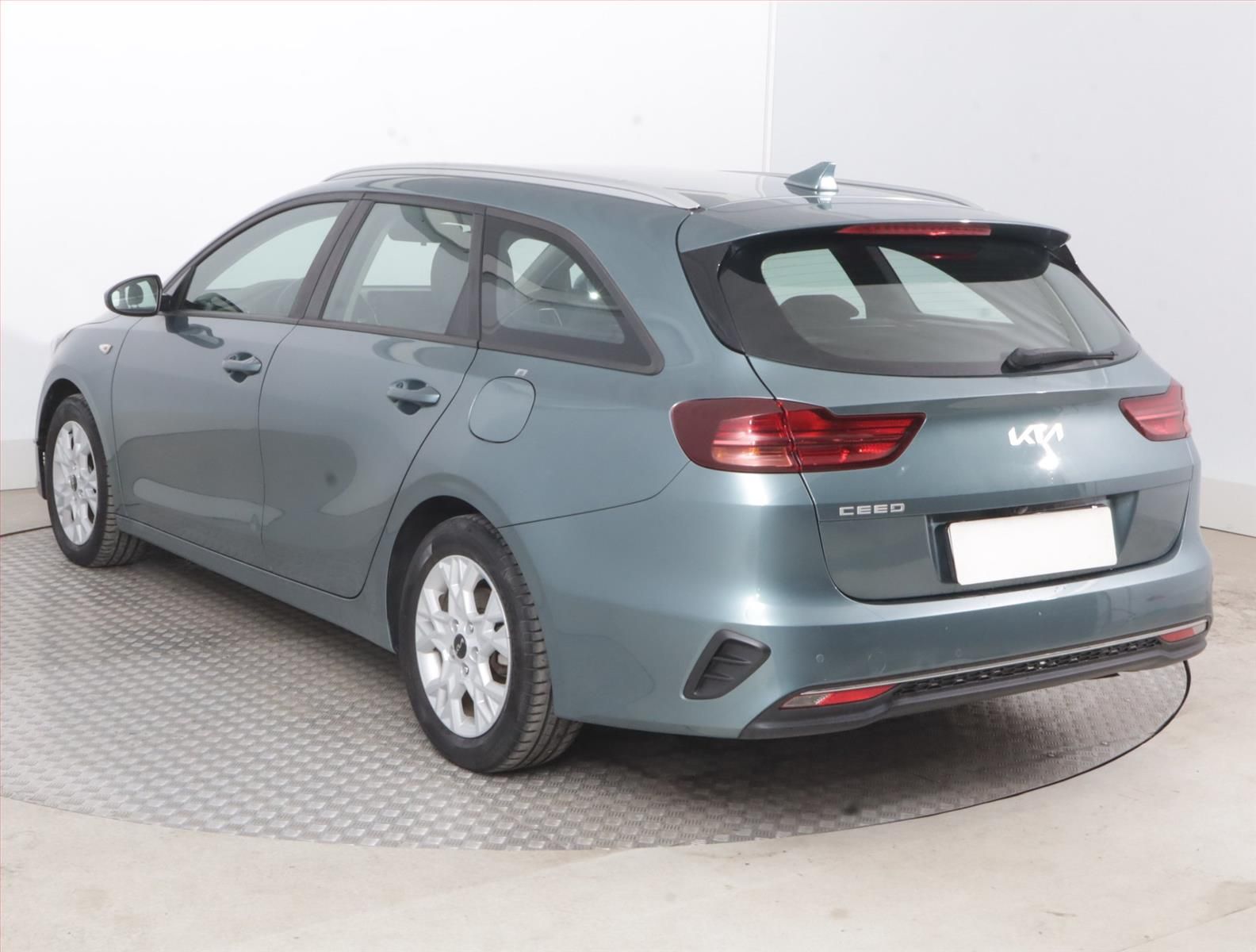 Kia Cee´d, 1.0 T-GDI, SPIN, DPH - fotka 4
