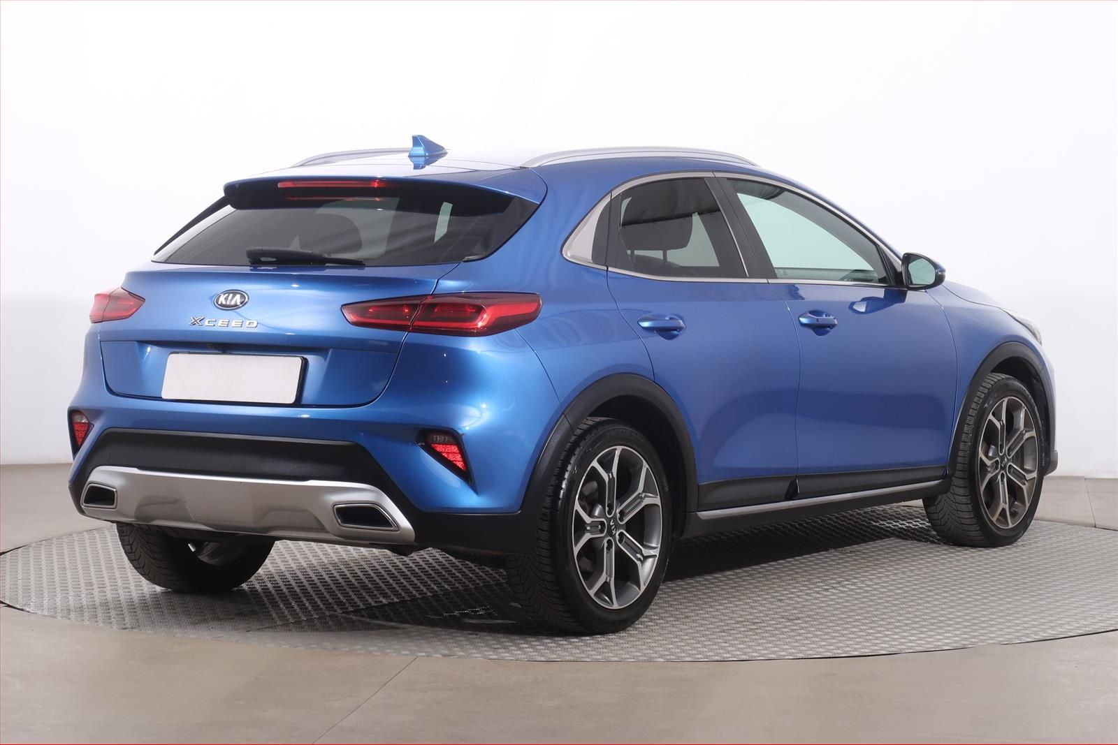 Kia XCee´d, 1.6 CRDi, Automat, Serv.kniha - fotka 5