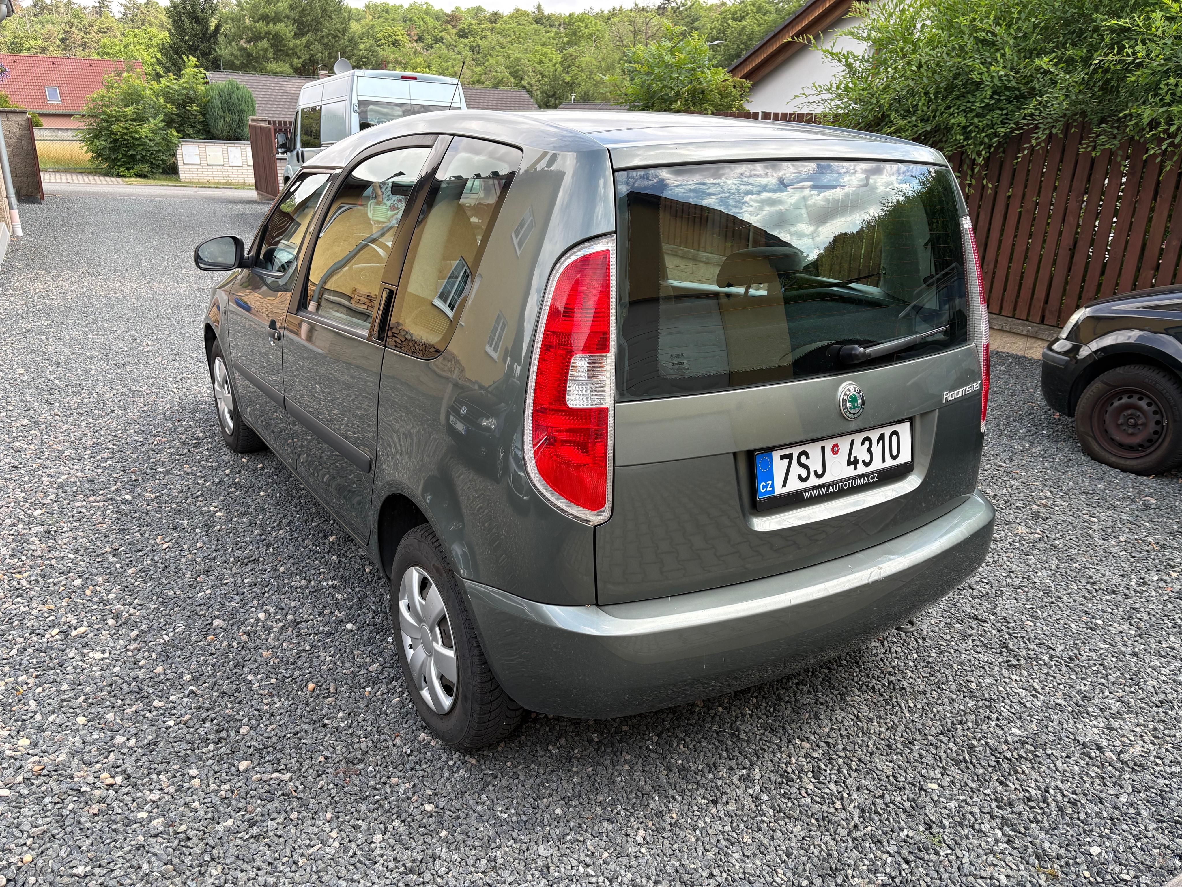 Škoda Roomster, 1.2 HTP 51 KW, velmi zachovalý - fotka 6