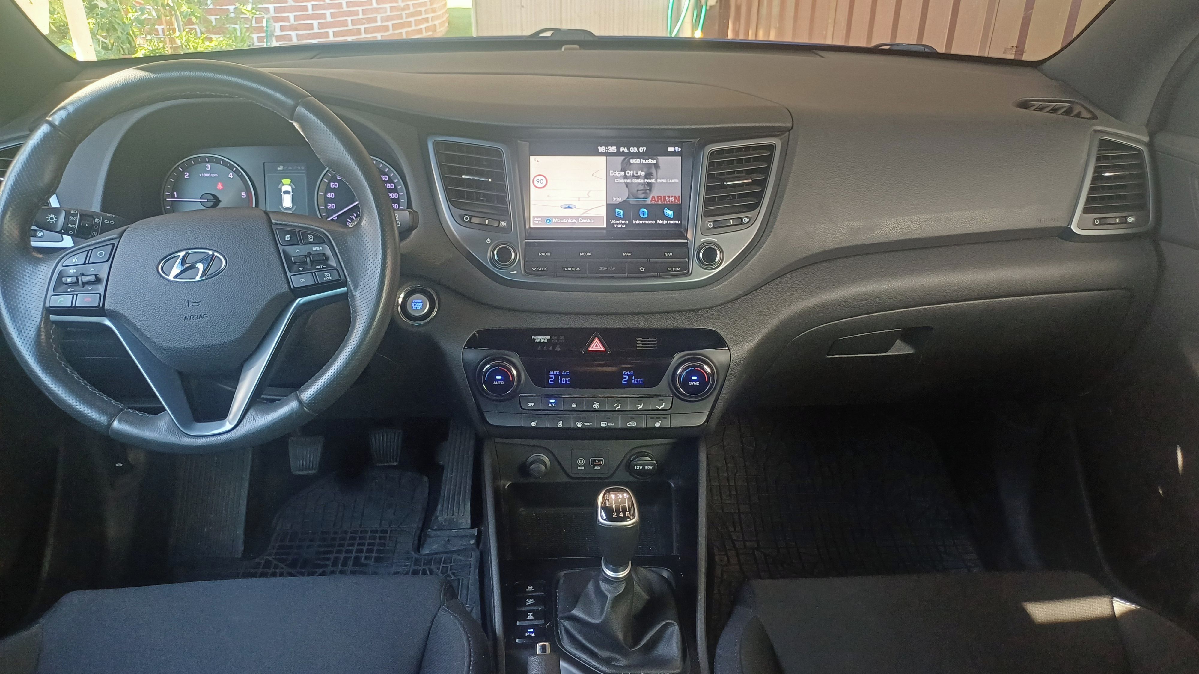 Hyundai Tucson, 2.0 CRDi 100kW 4x4, Style Plus - fotka 6