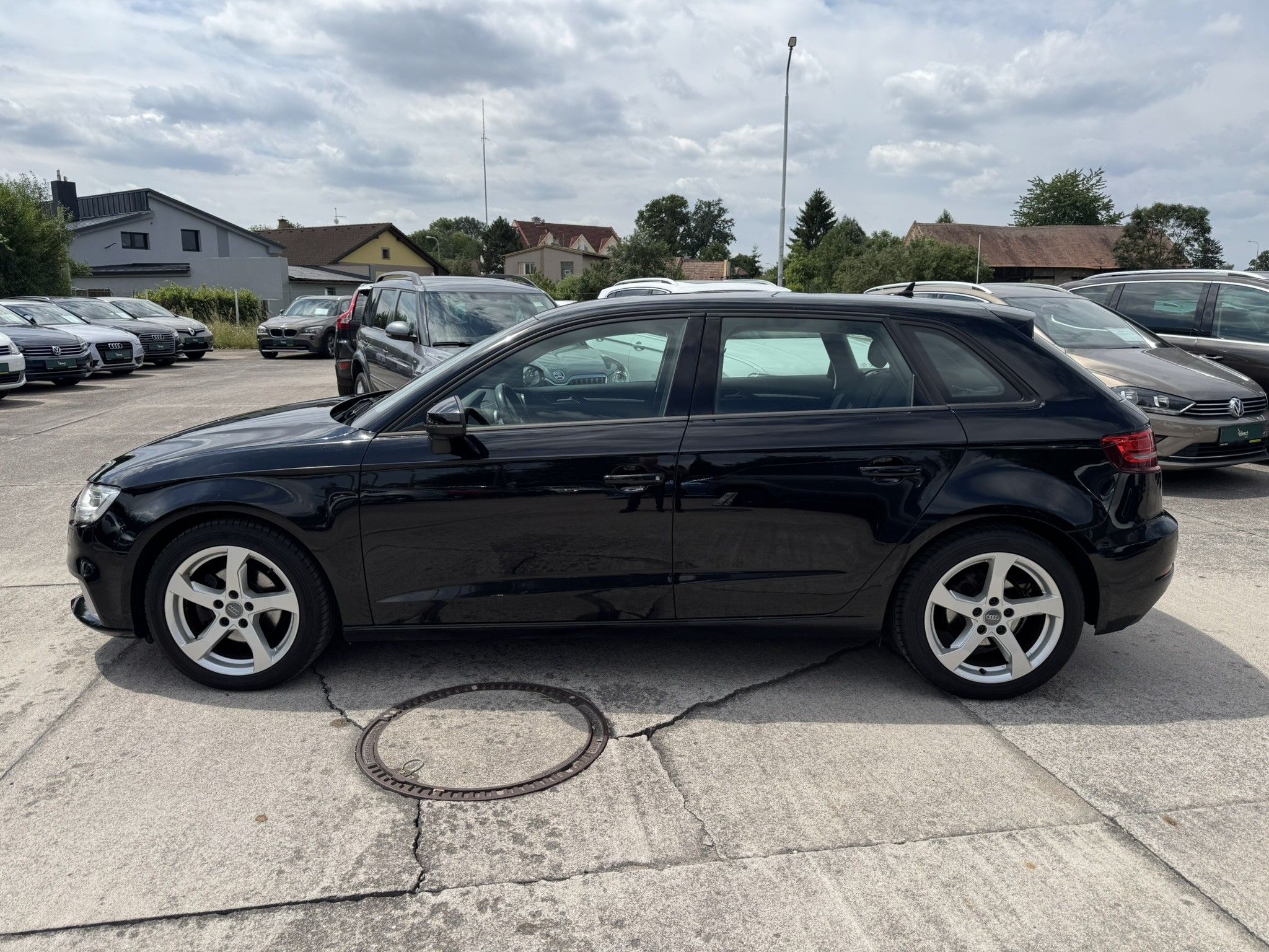 Audi A3, Sportback 1.0 TFSI 85kW - fotka 3