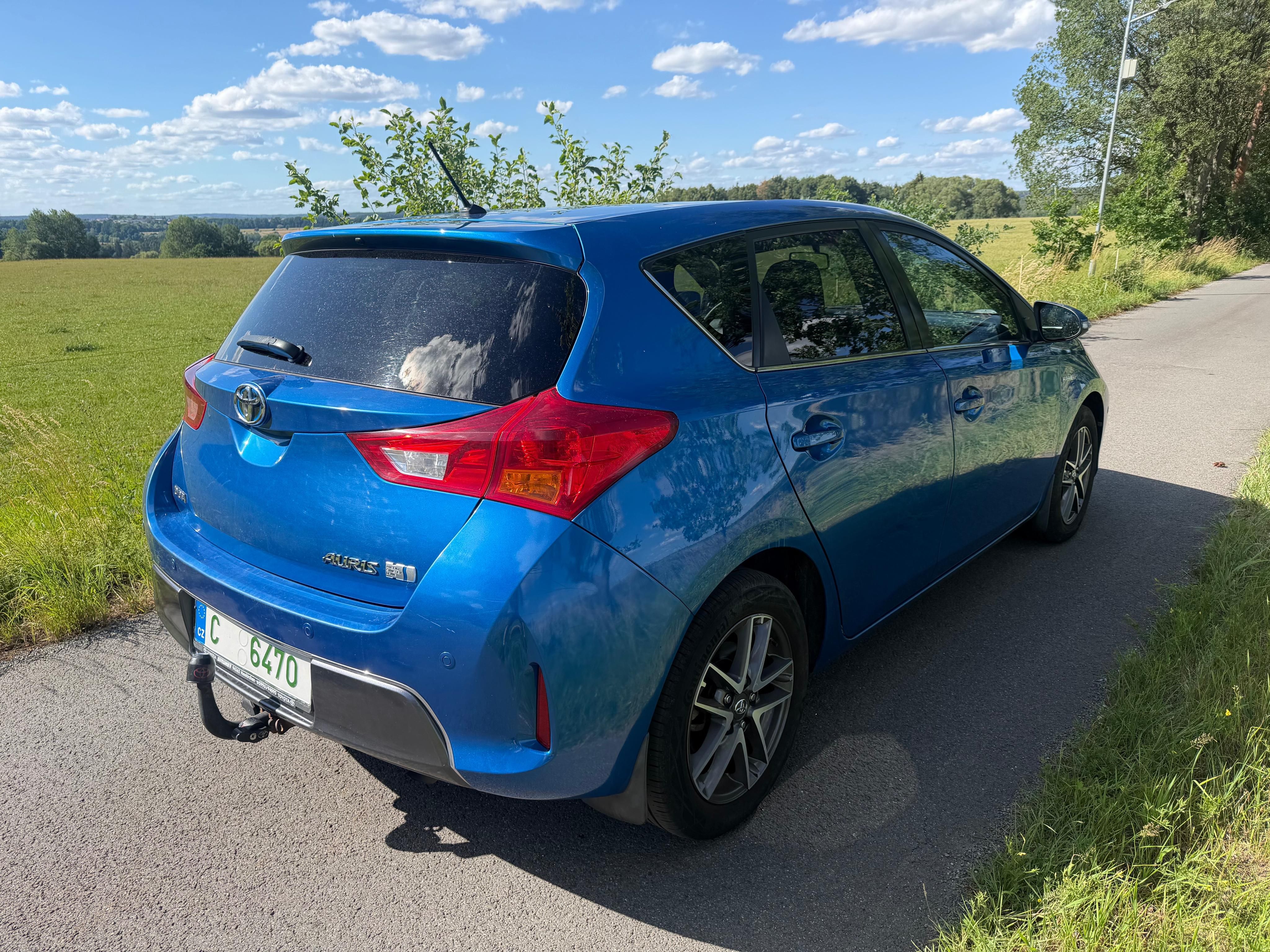 Toyota Auris, 1,8HSD 73kW - fotka 3