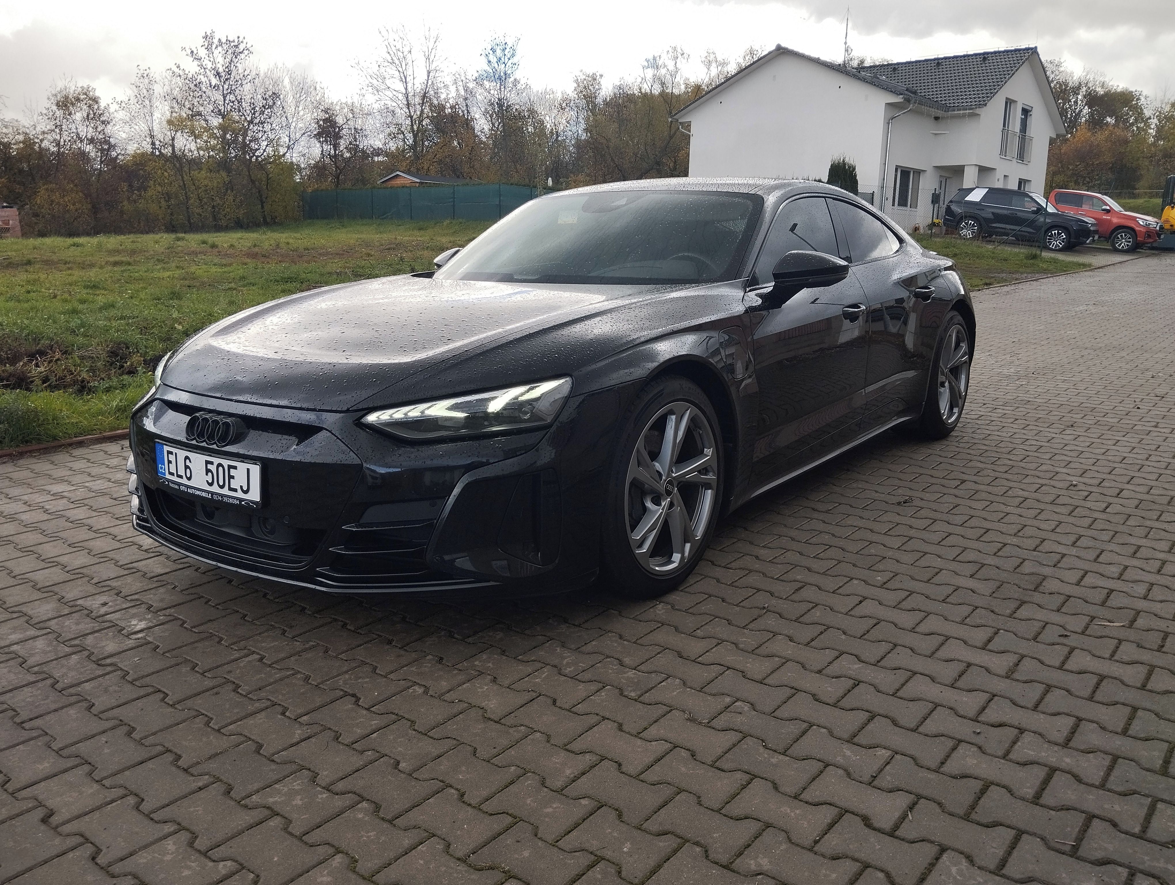 Audi e-tron GT, Black Editon