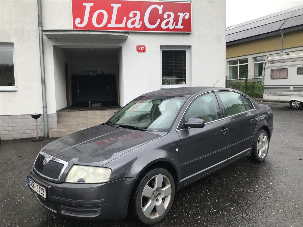 Škoda Superb, 1,9 TDi 96kW - fotka 2