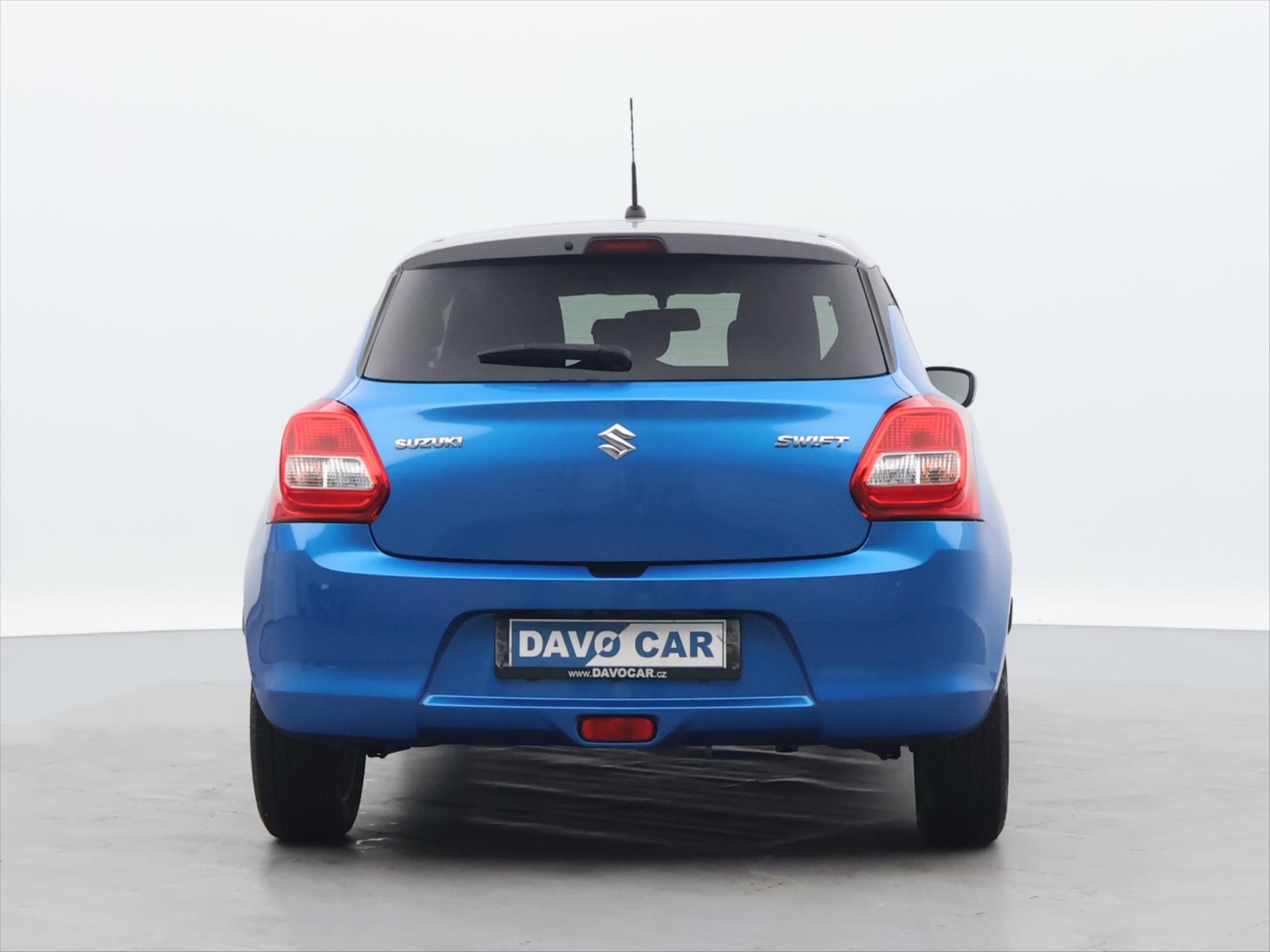 Suzuki Swift, 1,2 DualJet Comfort LED - fotka 6