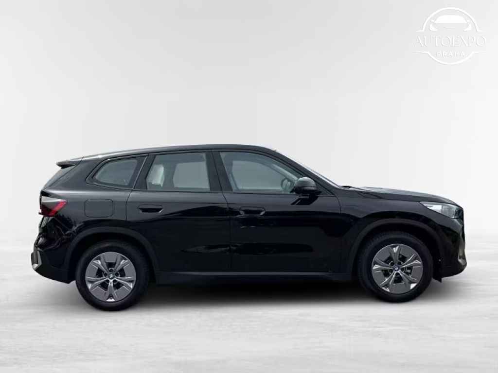 BMW iX1, xDrive30*Harman&Kardon - fotka 3