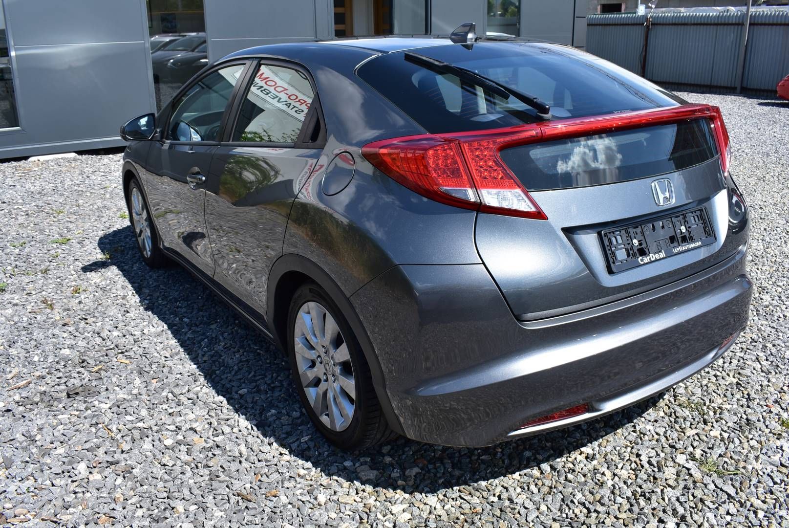 Honda Civic, 1,8 i-VTEC SERVIS,1.M,ZACHOVAL - fotka 6