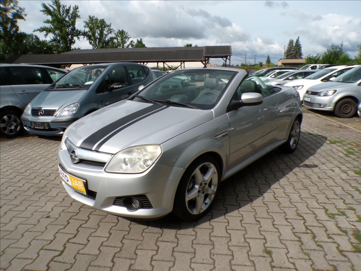 Opel Tigra, 1,4 16V  KLIMATIZACE - fotka 2