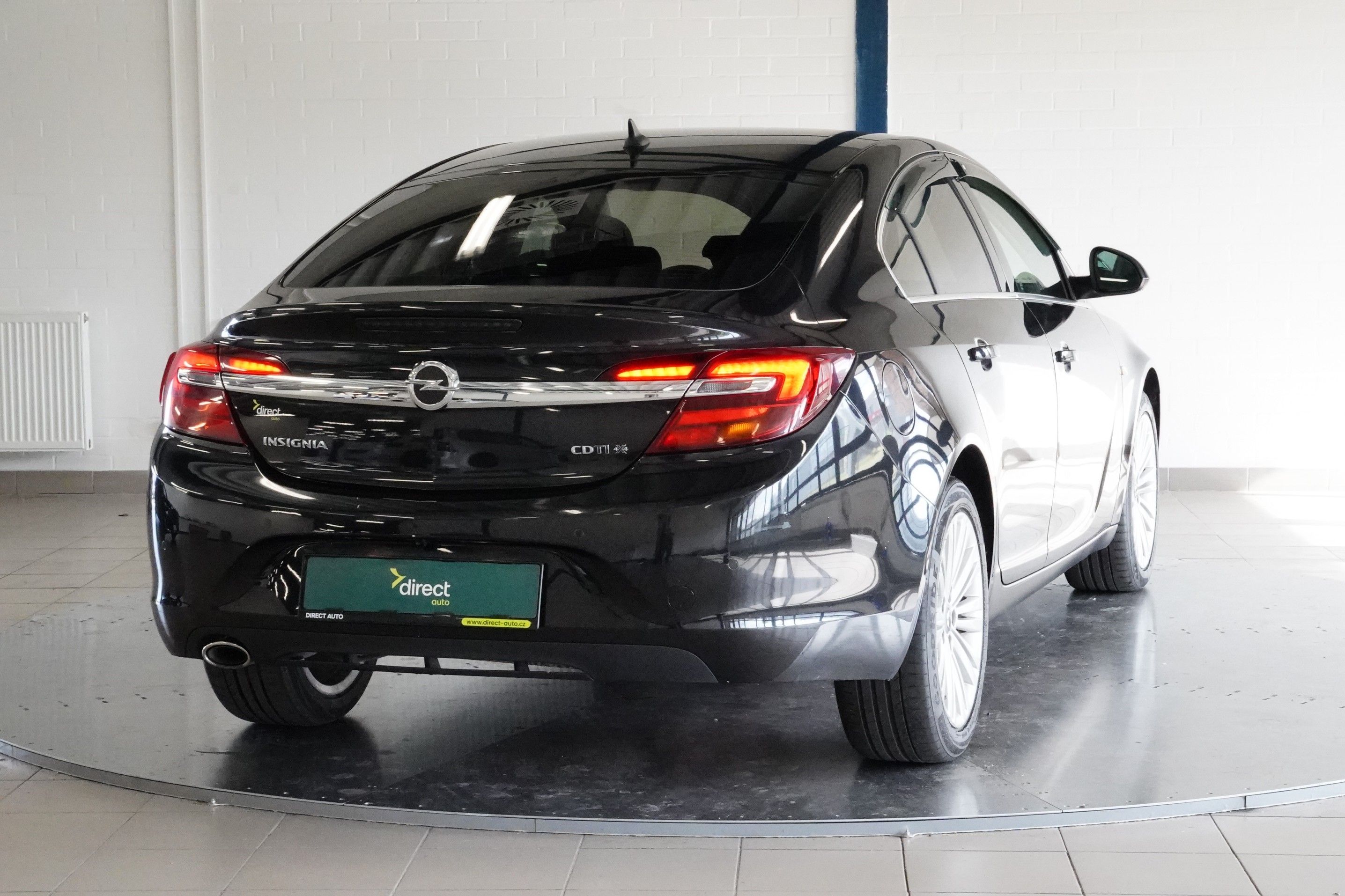 Opel Insignia, 2.0 CDTi 125kW - fotka 2