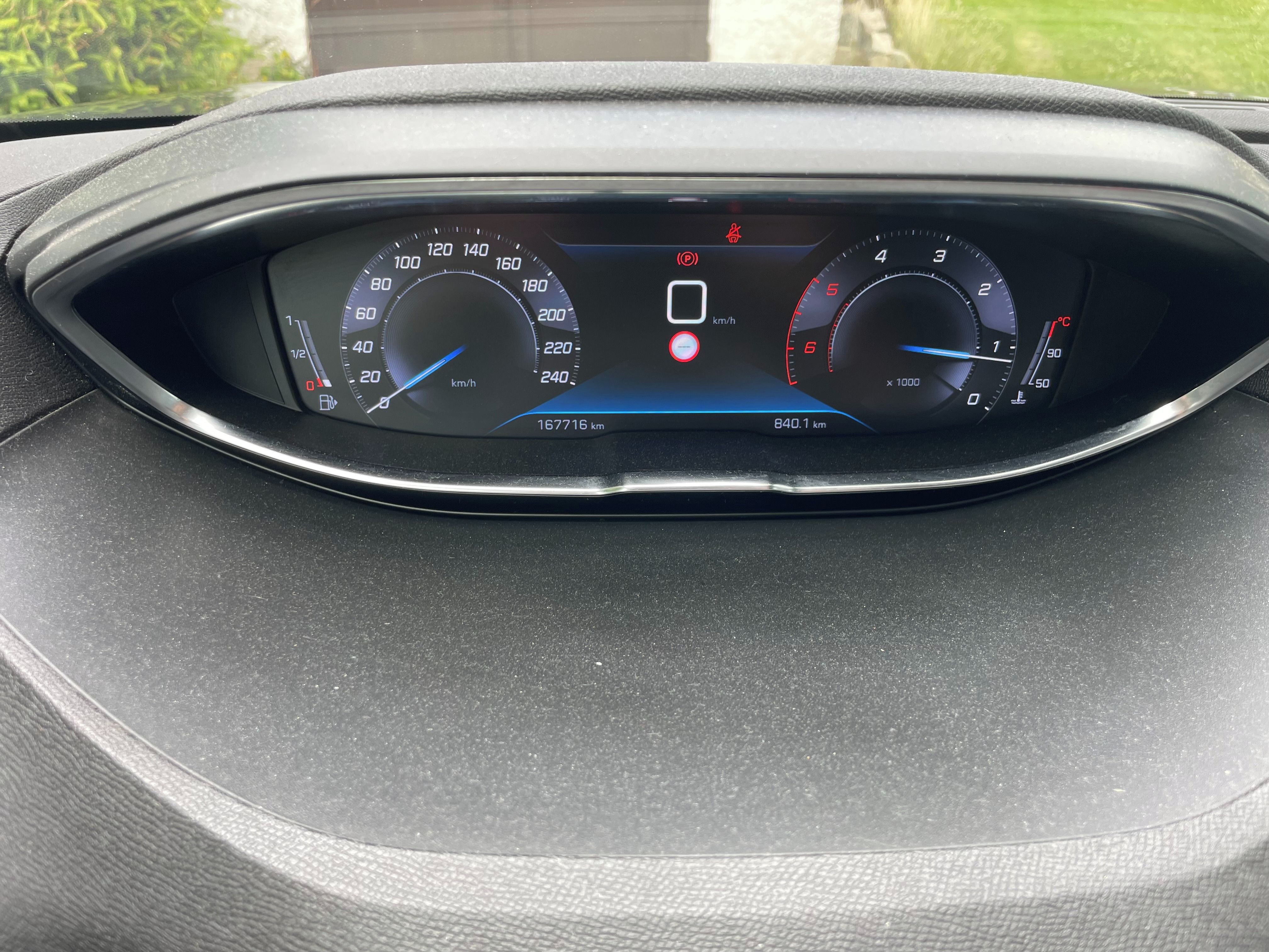 Peugeot 5008, 1.5 HDI ALLURE, 7 míst - fotka 5