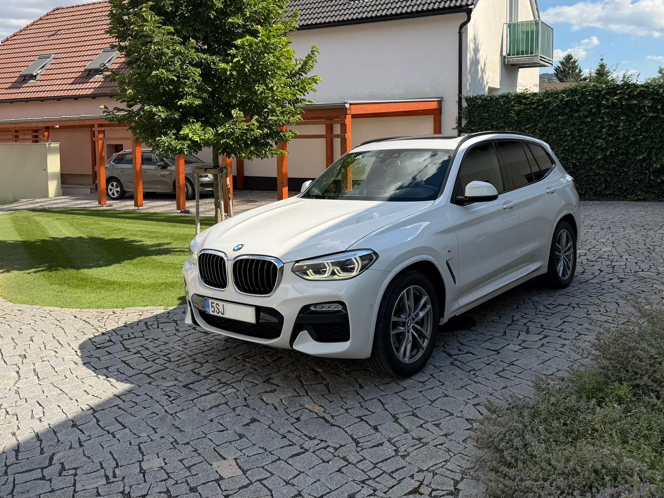 BMW X3, M Sport, Head up, Panorama - fotka 2
