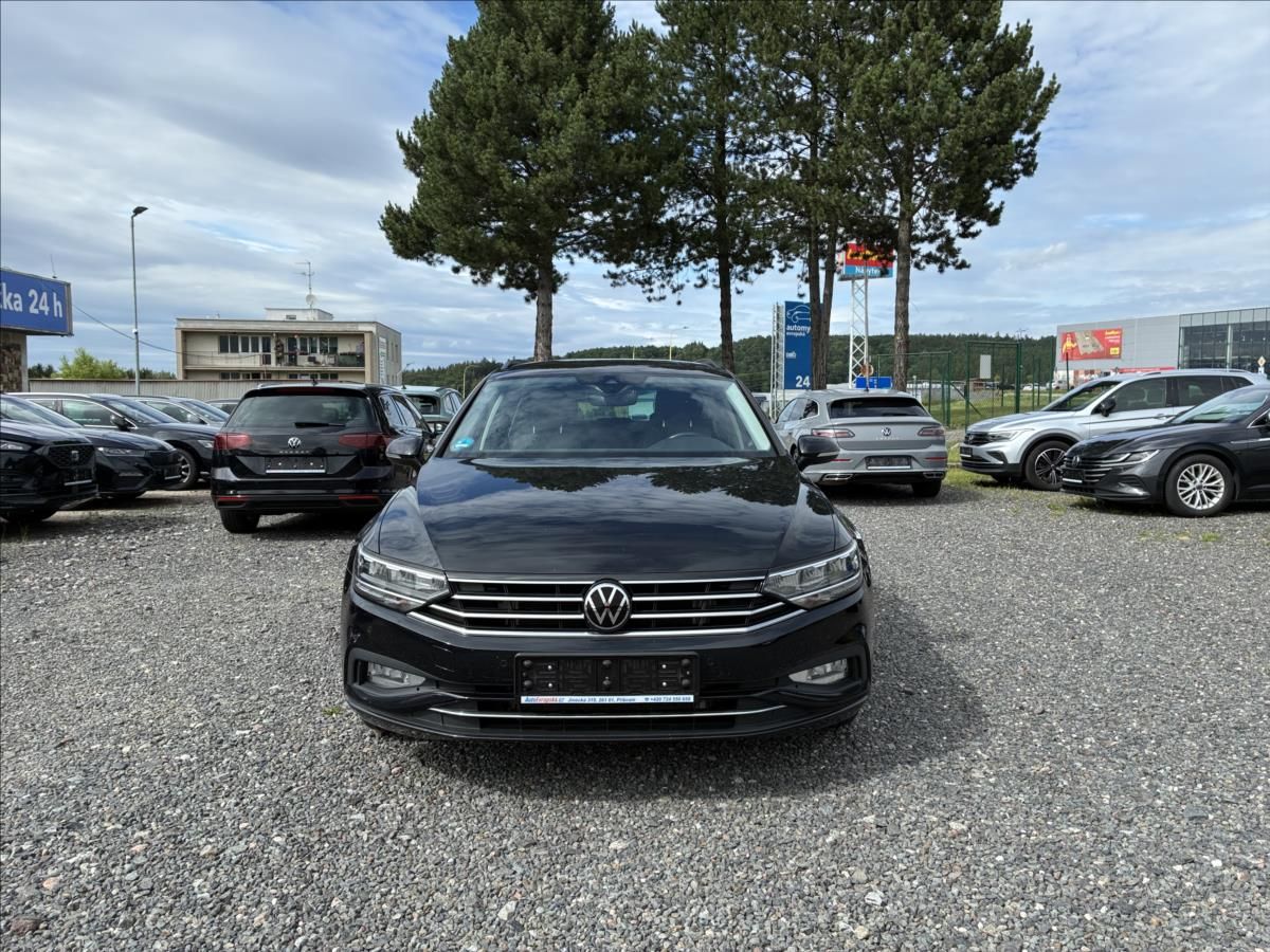 Volkswagen Passat, 2,0 TAŽNÉ,KAMERA,APP-CONNECT - fotka 4