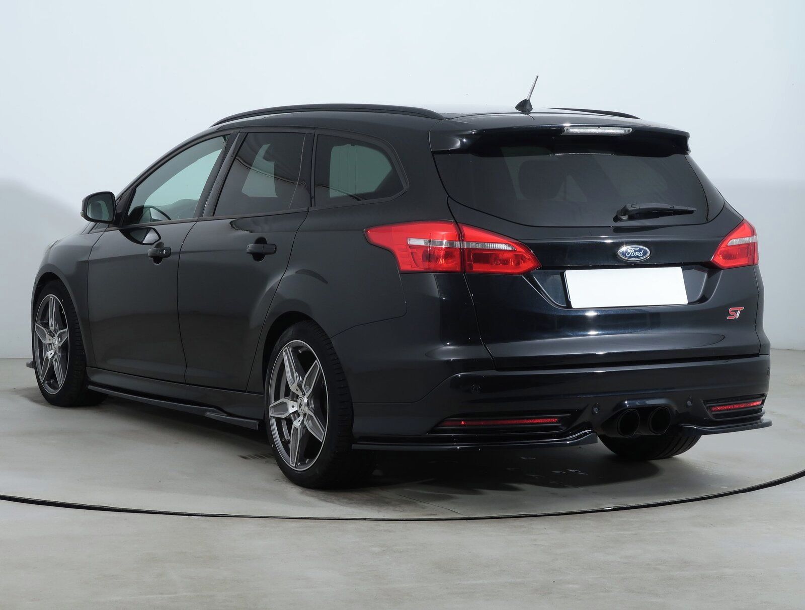 Ford Focus, 2.0 EcoBoost ST, Kůže, Klima - fotka 4