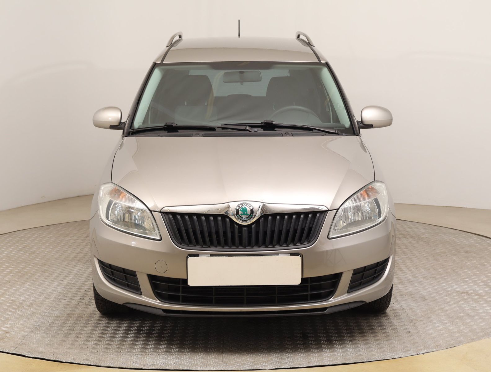 Škoda Roomster, 1.6 TDI, Comfort, po STK - fotka 2