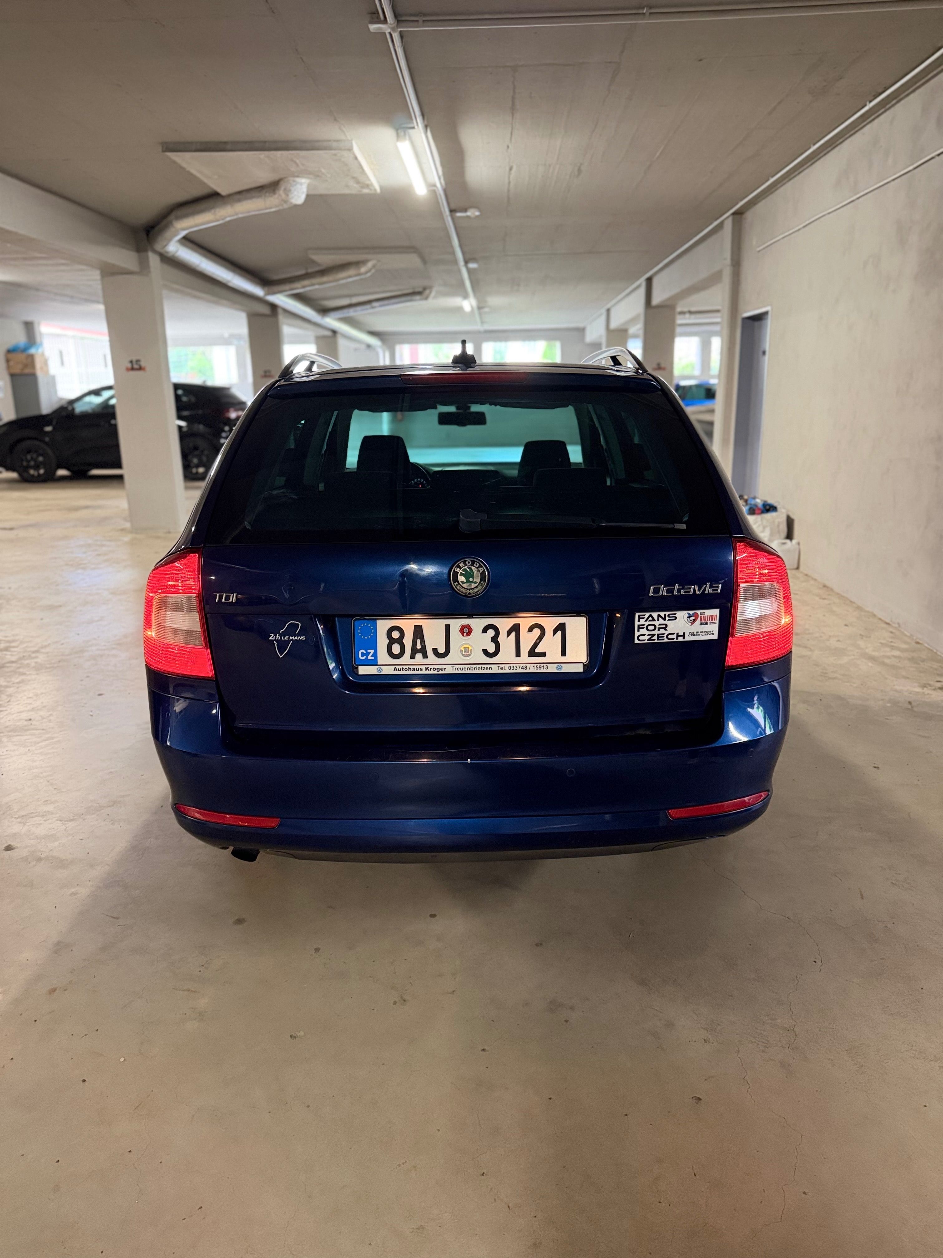 Škoda Octavia - fotka 5