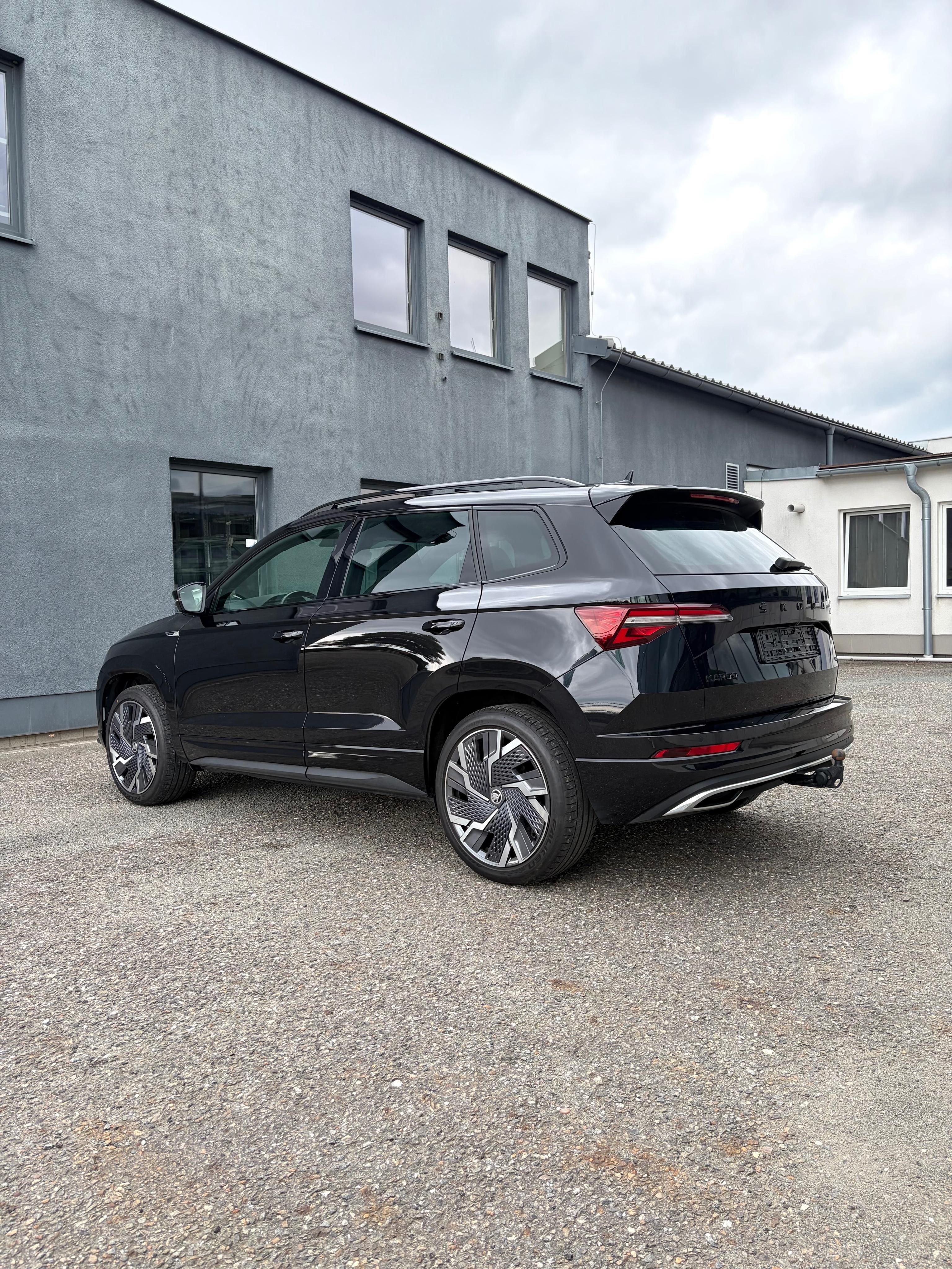 Škoda Karoq, 2.0TSI 140kw 4x4 DSG SPORTLINE - fotka 6