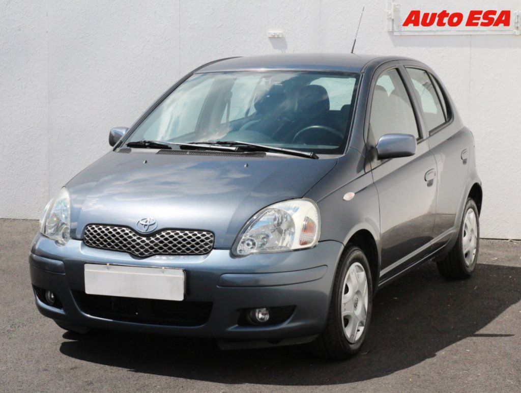 Toyota Yaris, 1.0i,ČR - fotka 3