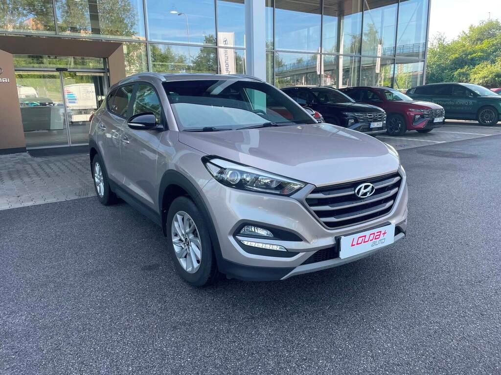 Hyundai Tucson, Trikolor GO 1.7 CRDi 85 kW - fotka 5