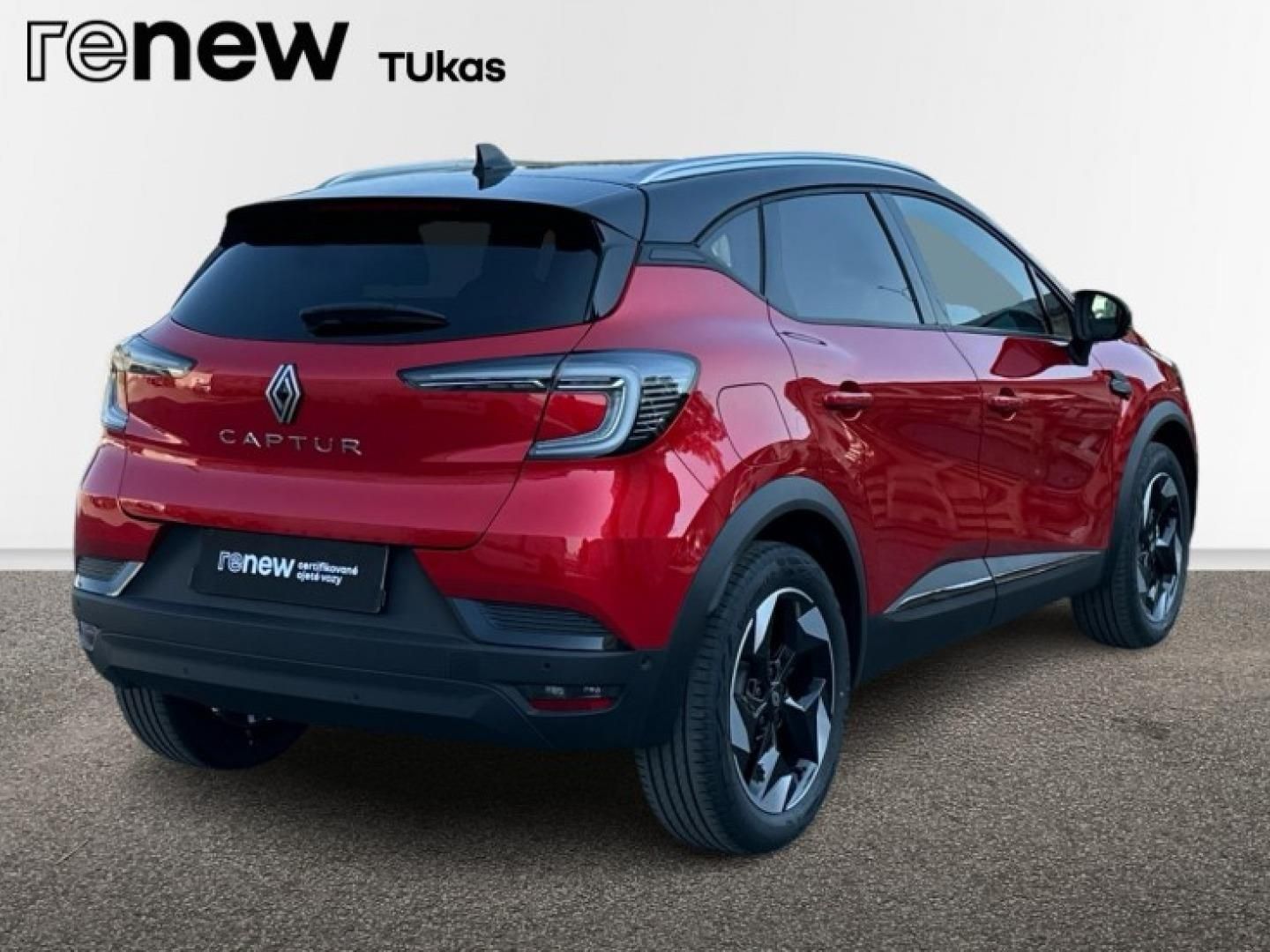 Renault Captur, 1.3mild hybrid 104kW Techno - fotka 3