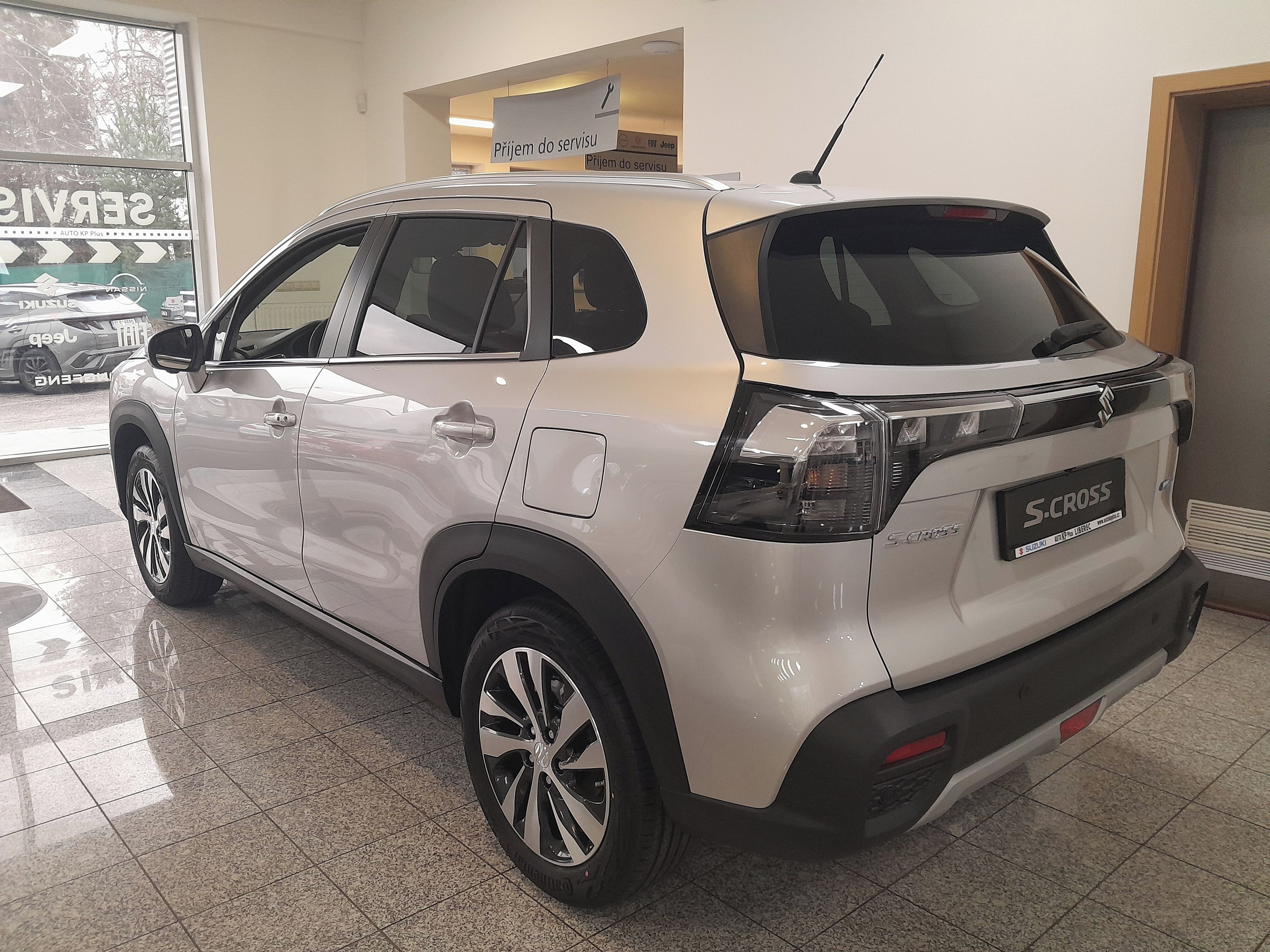 Suzuki S-Cross, 1,4 ELEGANCE ALLGRIP - fotka 3